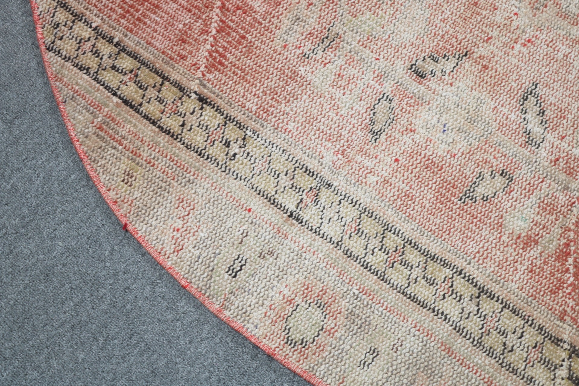 Vintage Rug, Flatweave Rugs, Turkish Rugs, 4.9x4.9 ft Area Rug, Red Statement Rugs, Rugs for Area, Home Decor Rug, Dining Room Rugs