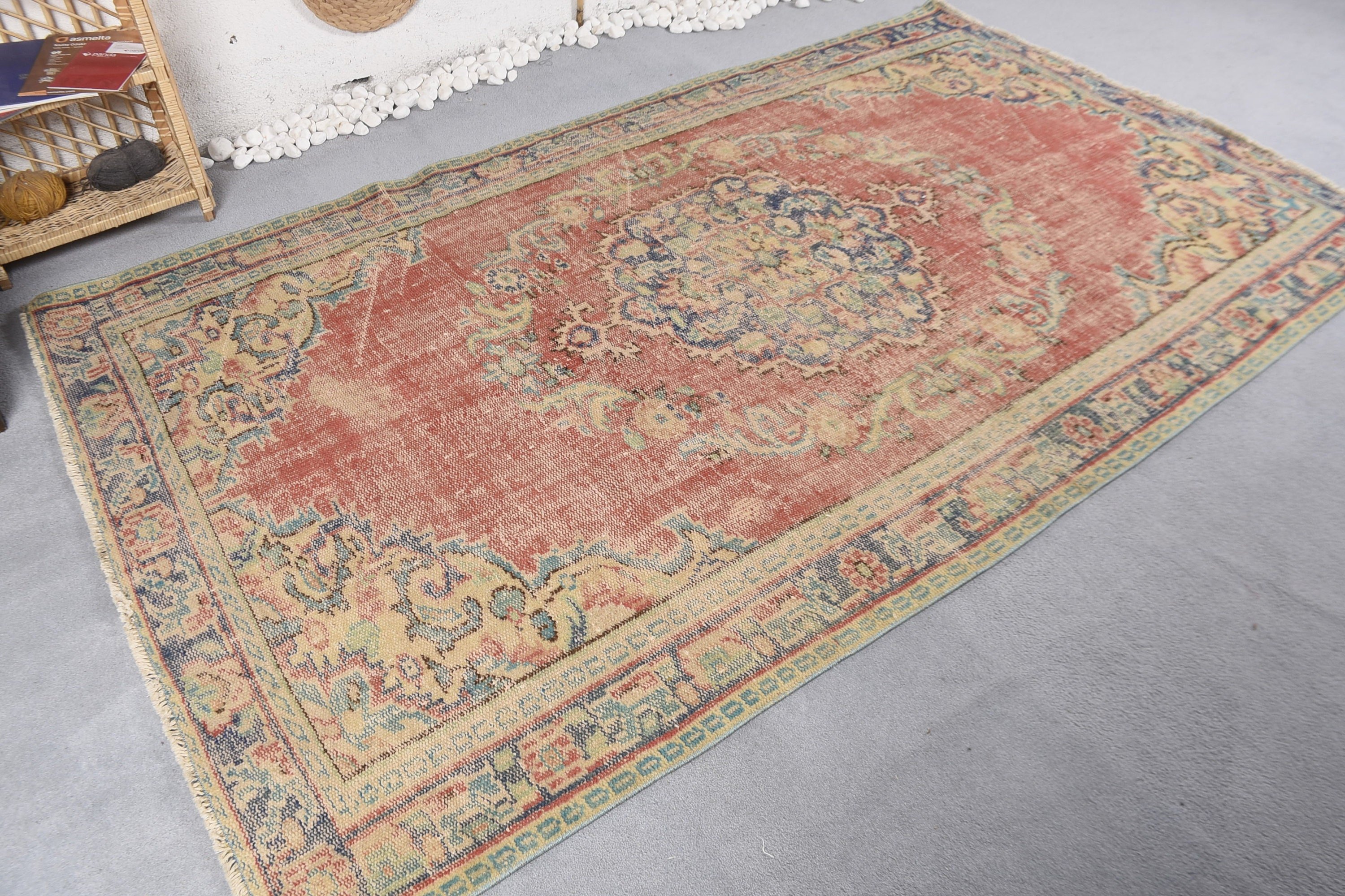 Oriental Rug, Pink Anatolian Rug, Antique Rug, Bedroom Rugs, Dining Room Rug, Vintage Rug, 5.5x9.3 ft Large Rug, Turkish Rug, Aztec Rug