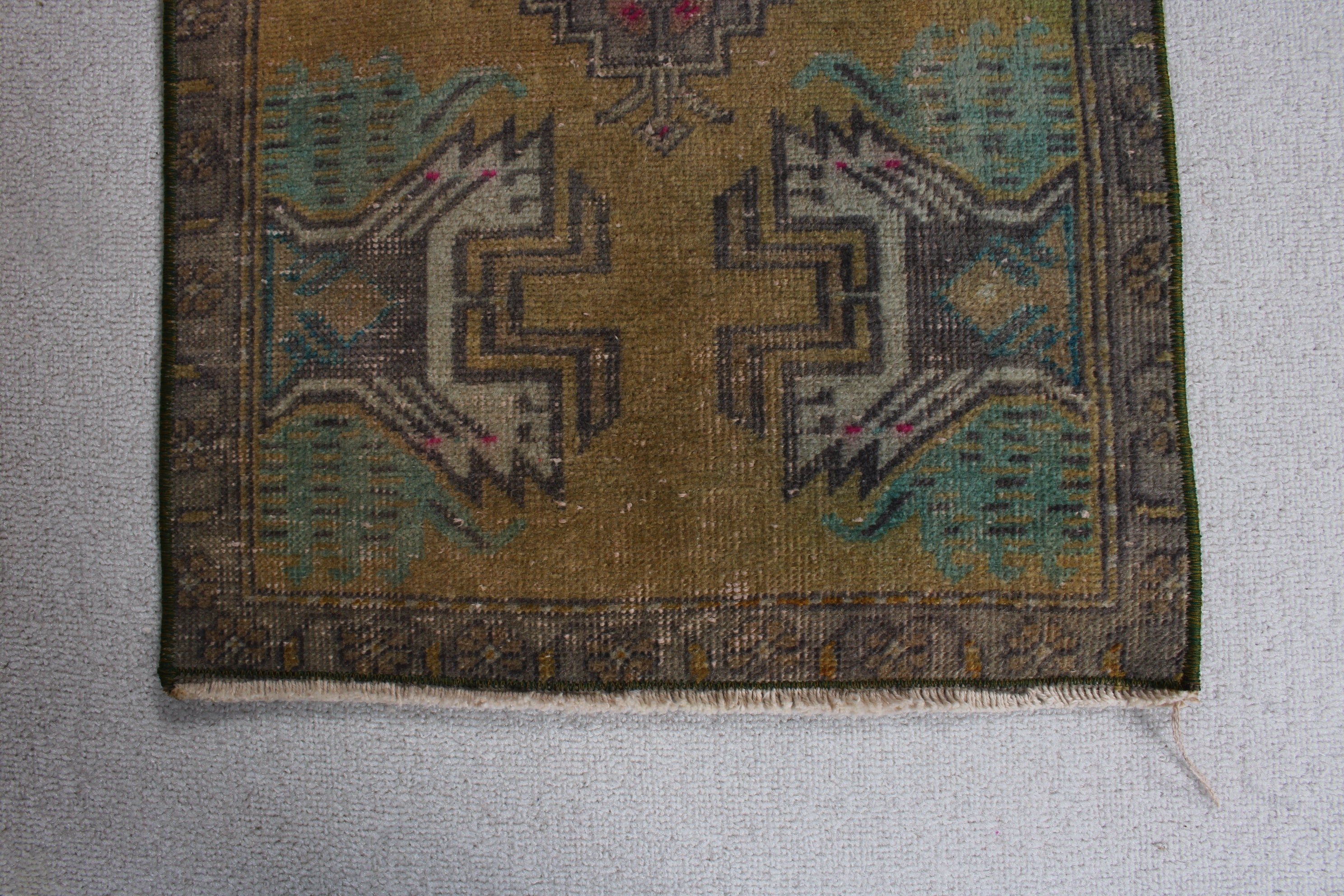 Vintage Halı, Türk Halısı, 1.5x2.8 ft Küçük Halılar, Duvara Asılı Halı, Boho Halıları, Yeşil Soğuk Halılar, Küçük Boho Halıları, Oushak Halısı, Tribal Halıları