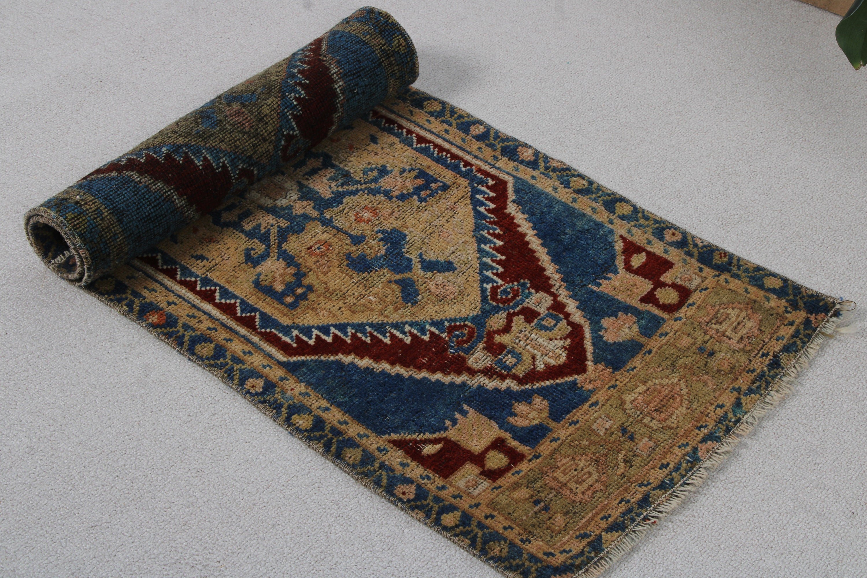 Blue Wool Rugs, 1.5x3.8 ft Small Rugs, Floor Rugs, Small Vintage Rugs, Handwoven Rugs, Wool Rugs, Vintage Rug, Small Area Rug, Turkish Rug