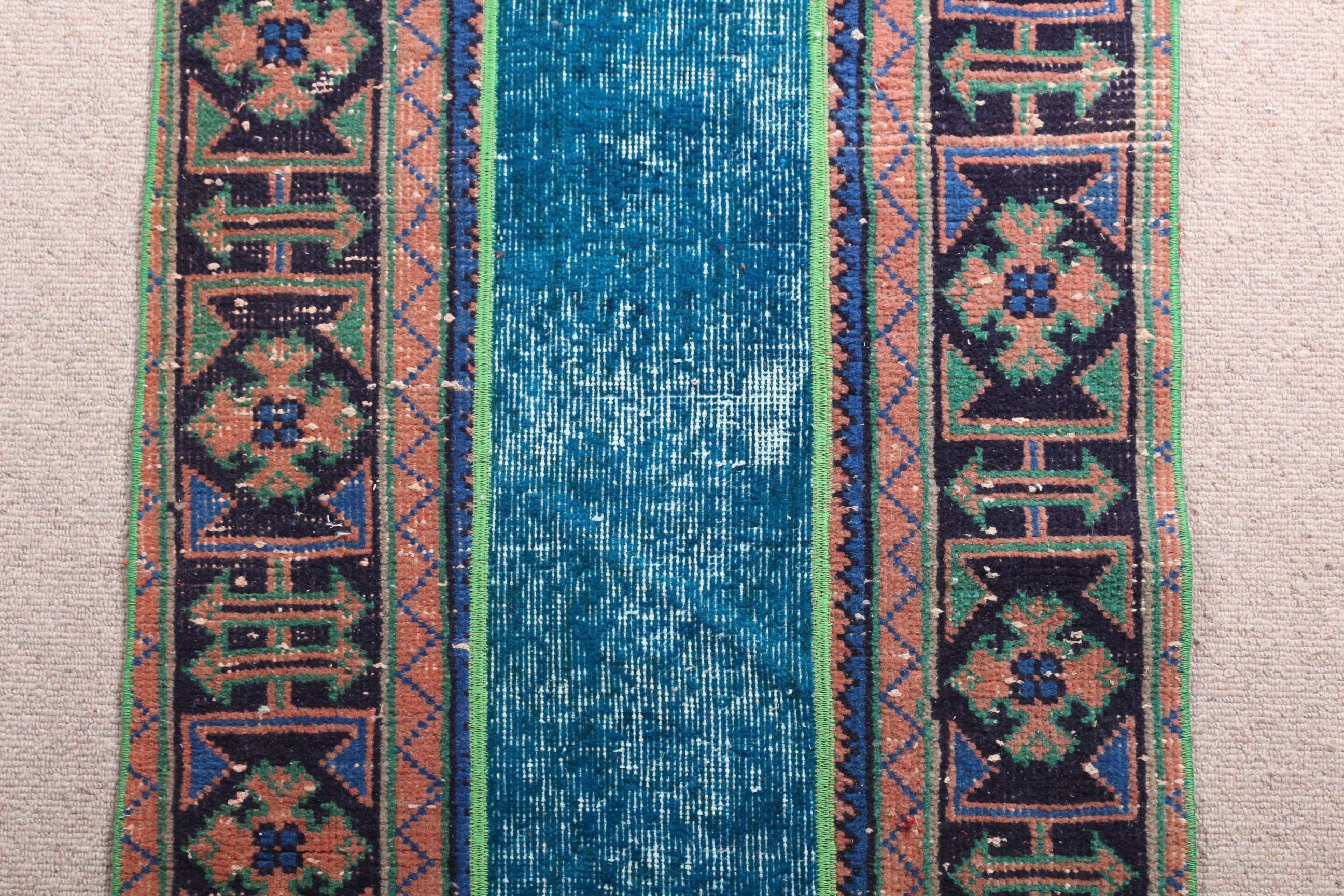 Oushak Halıları, Vintage Halı, Mavi Zemin Halısı, Kapı Paspası Halıları, Mutfak Halıları, Duvara Asılı Halı, Türk Halısı, 2.2x4 ft Küçük Halı, Havalı Halı