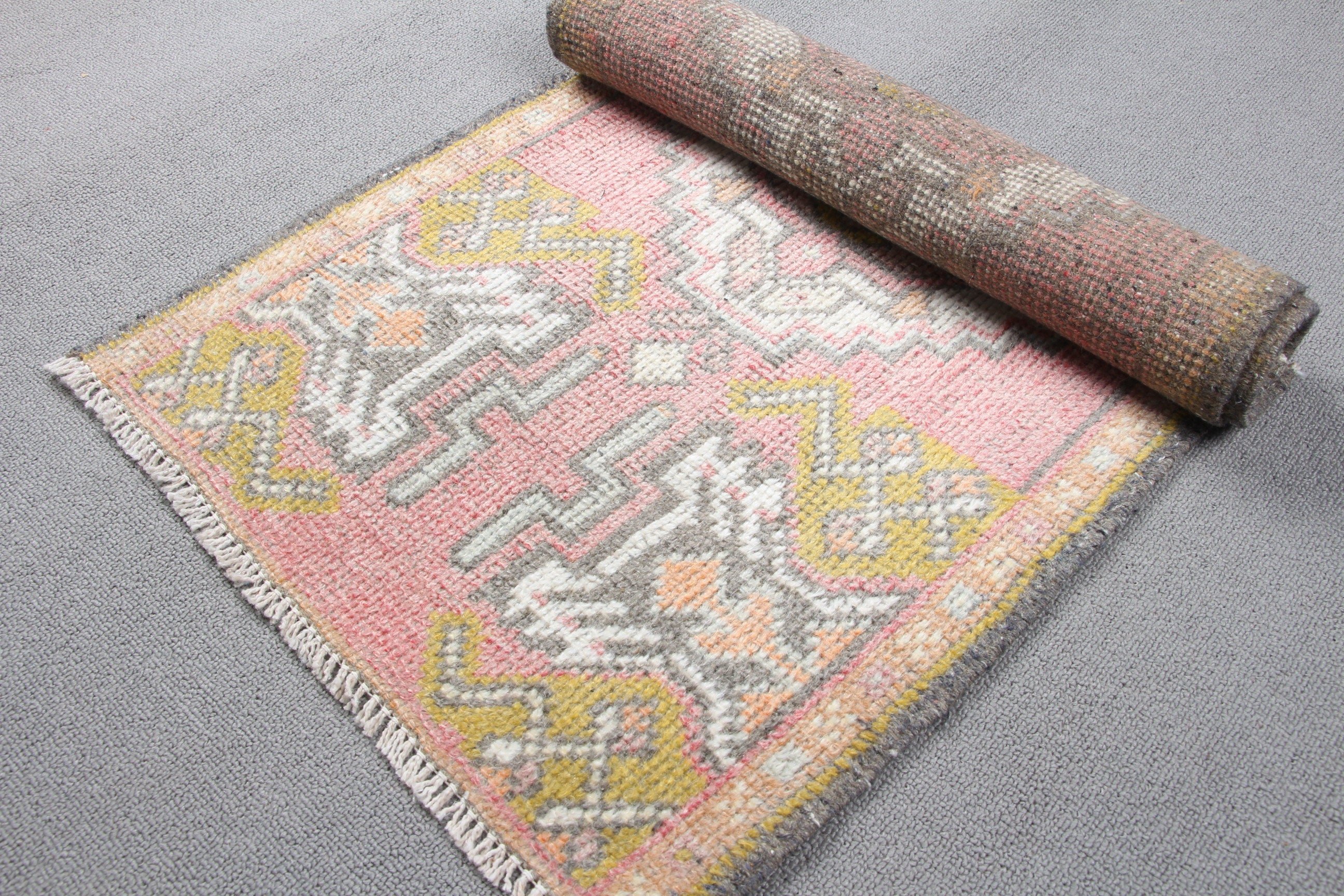 Çocuk Halıları, Vintage Halı, Pembe Antika Halı, 1.6x3 ft Küçük Halılar, Kapı Paspası Halıları, Türk Halısı, Ev Dekor Halısı, Mutfak Halısı, Yün Halı