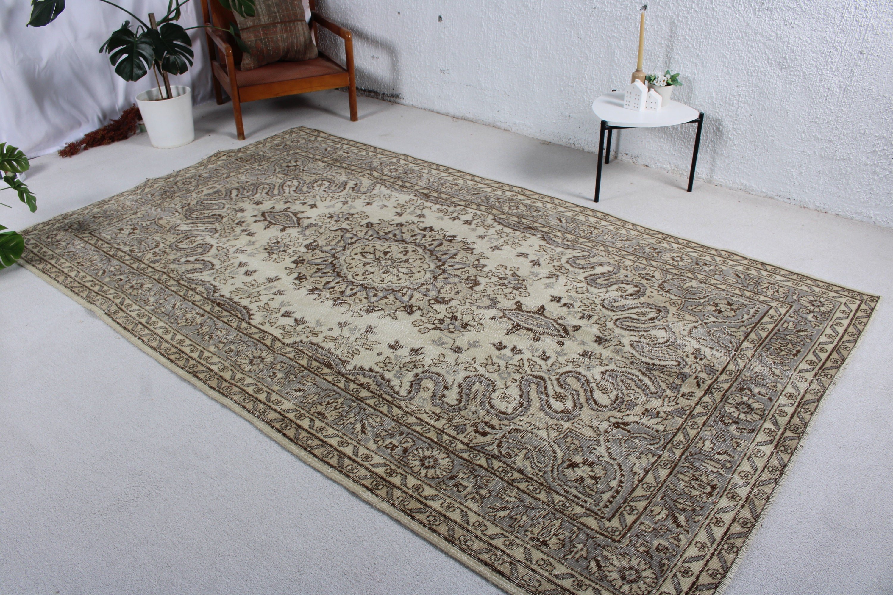 Bedroom Rug, 5.6x9.6 ft Large Rug, Turkish Rugs, Oriental Rug, Vintage Rug, Beige Kitchen Rugs, Luxury Rug, Large Vintage Rug, Outdoor Rug