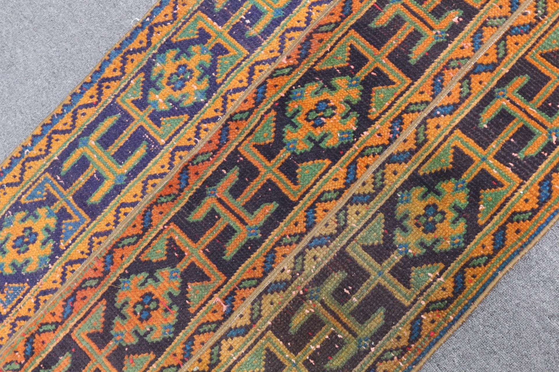 Eskitilmiş Halılar, Çocuk Odası Halıları, Yatak Odası Halısı, Vintage Halı, 2.4x3.6 ft Küçük Halı, Türk Halıları, Yün Halılar, Mavi Yer Halısı, Banyo Halısı