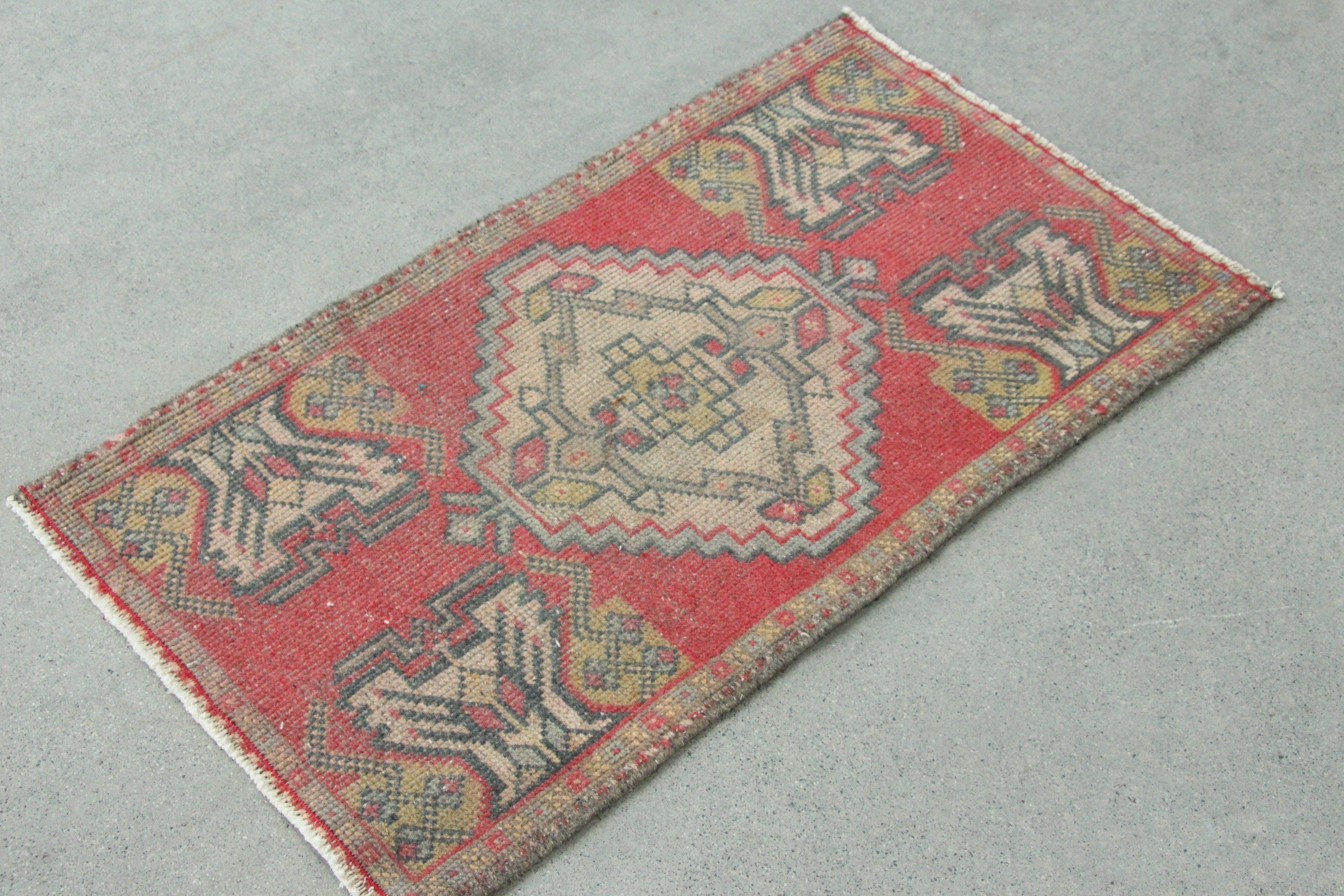 Rugs for Bath, Art Rug, Door Mat Rugs, Entry Rug, Vintage Rug, Red Bedroom Rug, 1.8x3.1 ft Small Rug, Wool Rug, Oriental Rug, Turkish Rug