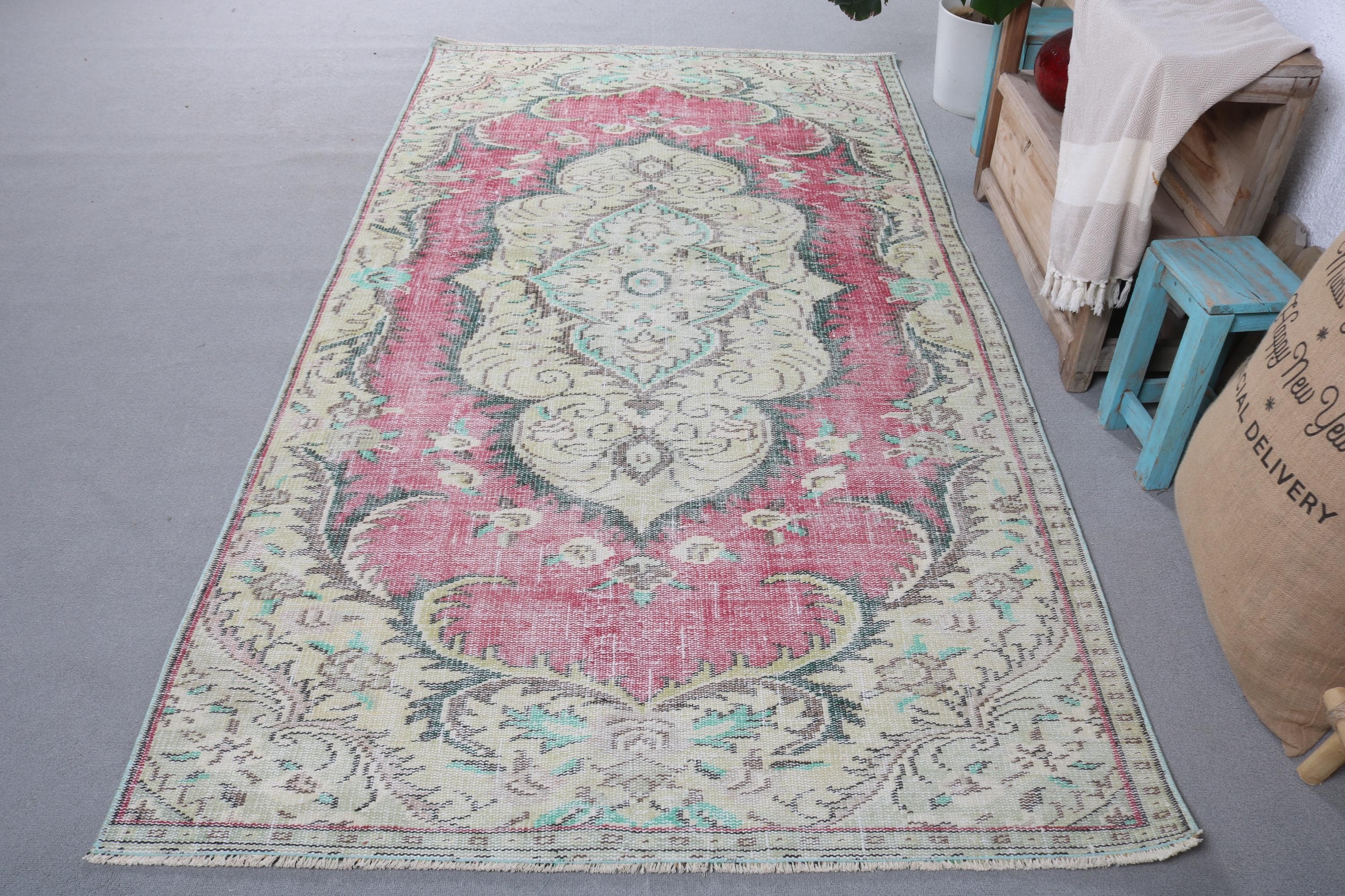 Türk Halıları, Lüks Halı, Bej Oushak Halı, Oushak Bölge Halısı, Yatak Odası Halısı, Geometrik Halılar, Vintage Halılar, 4,4x8,4 ft Alan Halıları