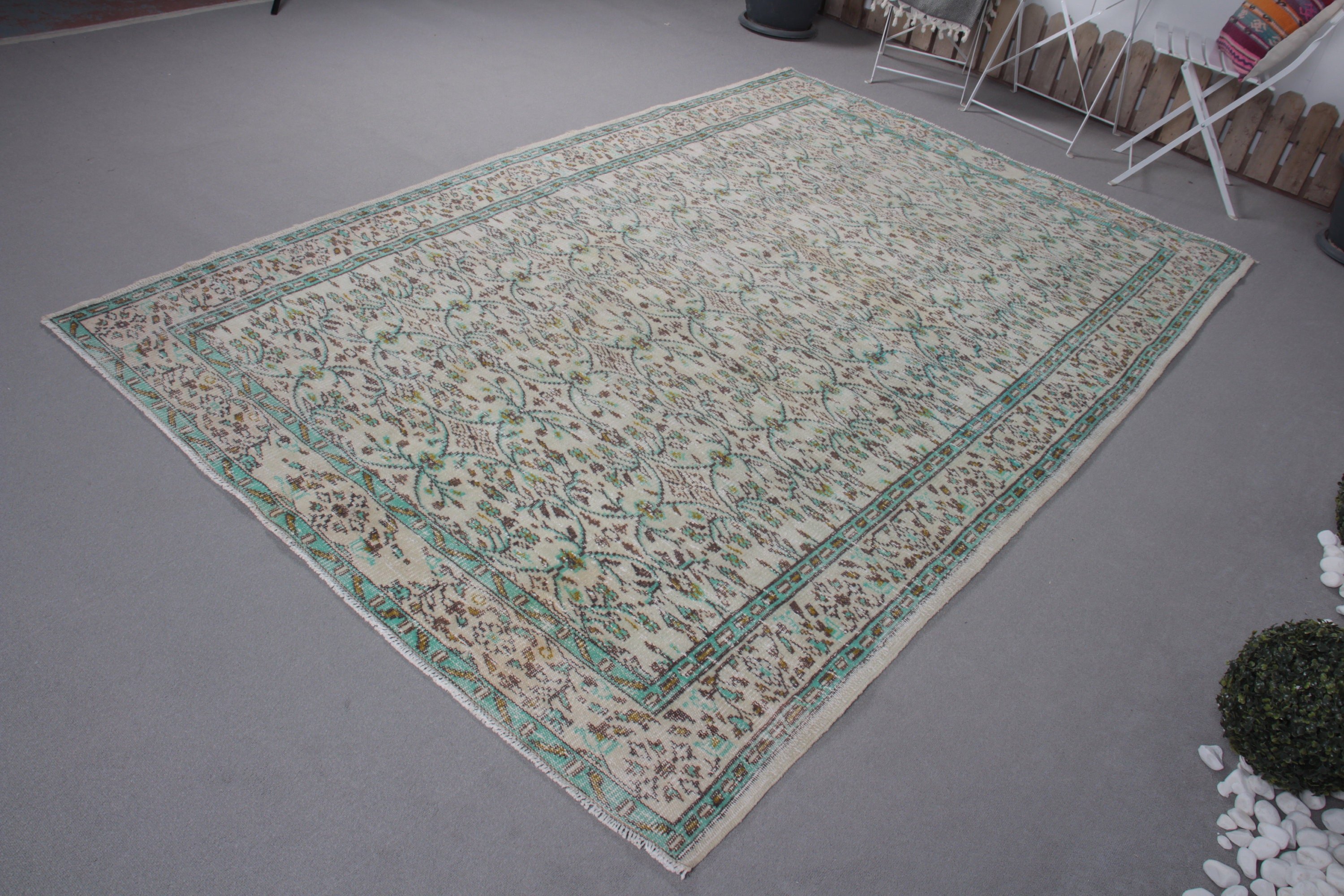 Vintage Rug, Floor Rug, Beige  5.8x9.2 ft Large Rug, Bright Rug, Dining Room Rug, Turkish Rug, Living Room Rug, Anatolian Rug