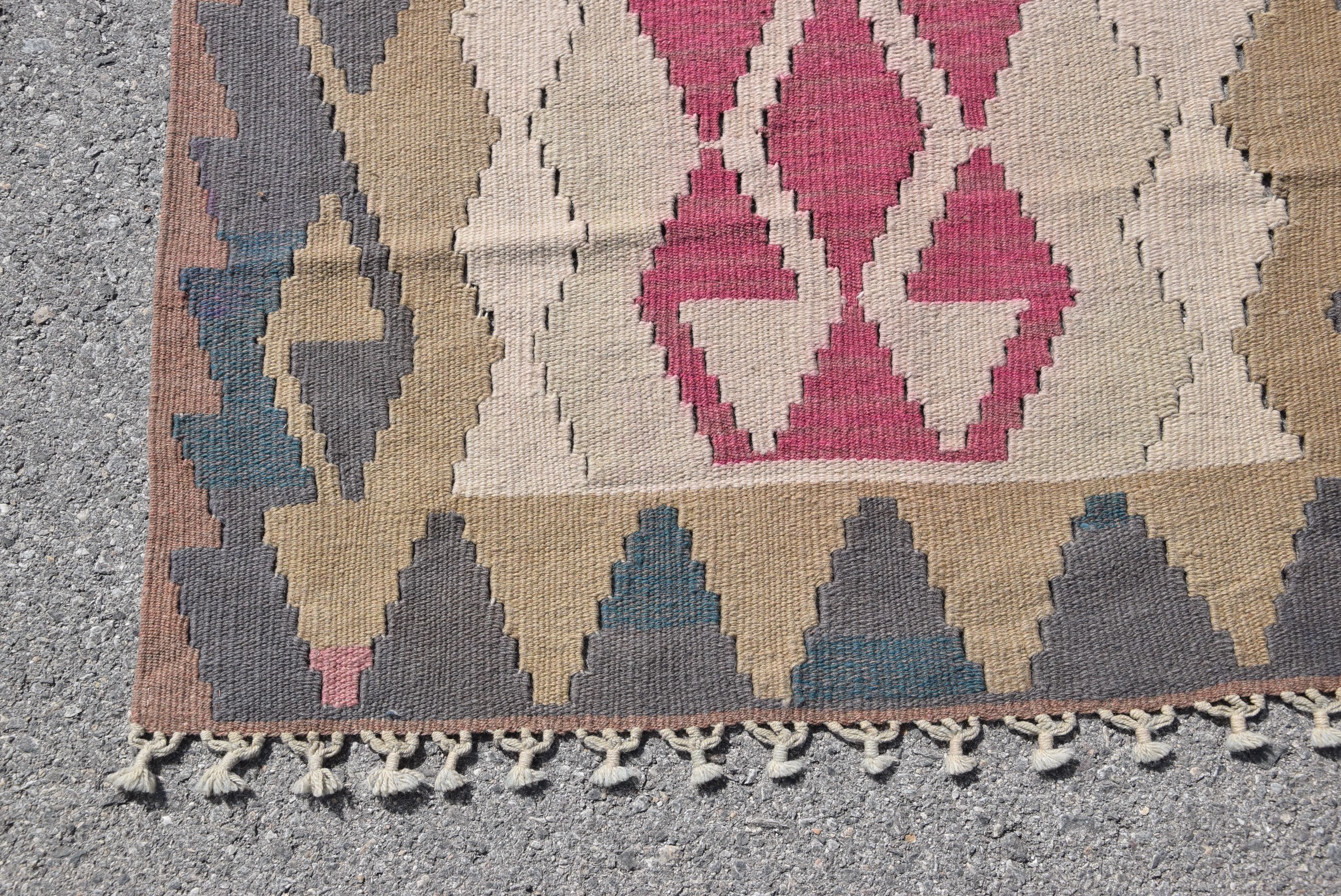 Kitchen Rugs, Moroccan Rug, 3.1x5.1 ft Accent Rug, Turkish Rugs, Dorm Rug, Vintage Rug, Kilim, Bedroom Rug, Pink Antique Rug