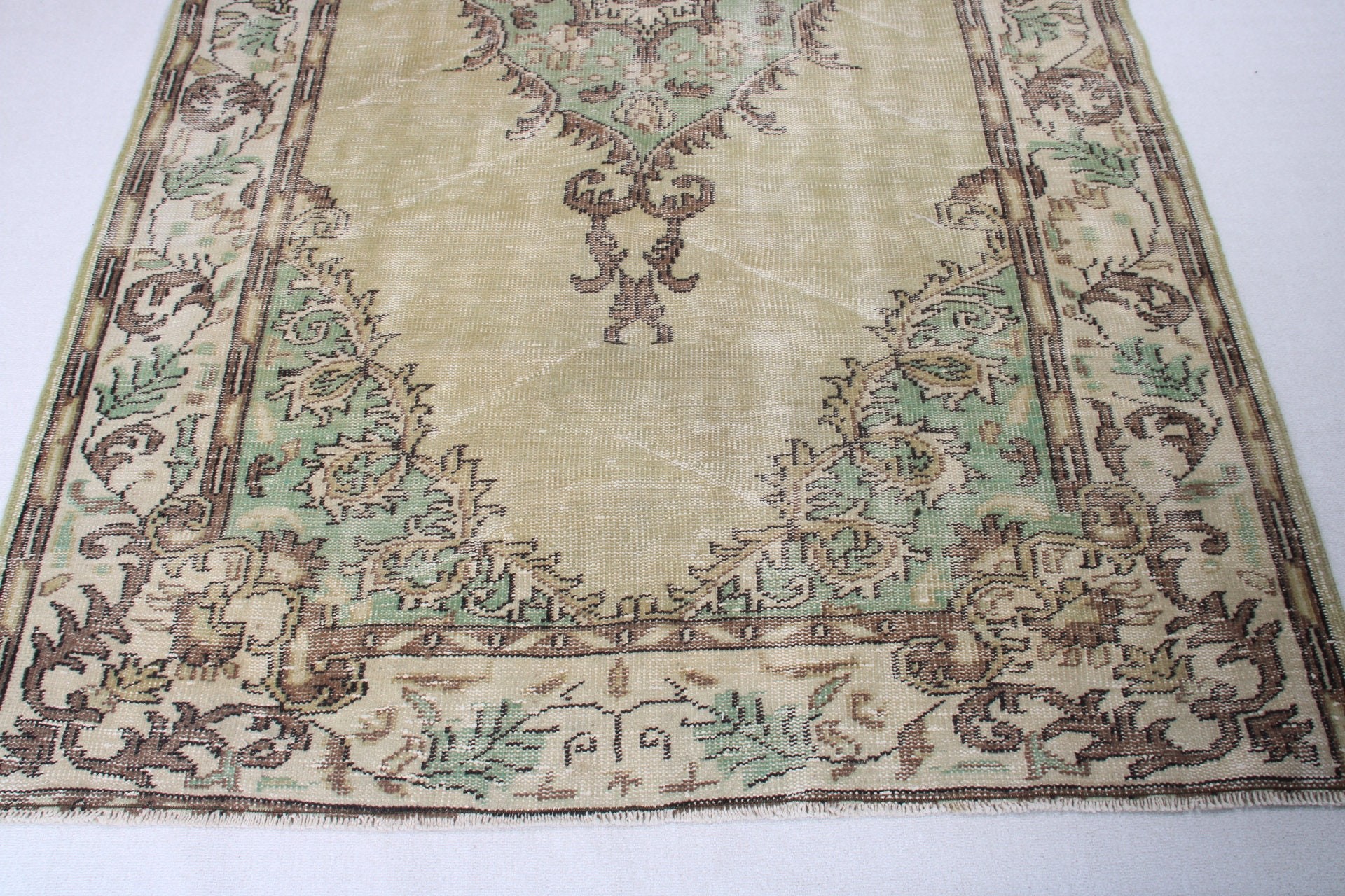 Büyük Boho Halı, Ev Dekor Halısı, 5.3x8.4 ft Büyük Halı, Türk Halısı, Dekoratif Halılar, Yeşil Antika Halı, Yatak Odası Halıları, Havalı Halılar, Vintage Halı