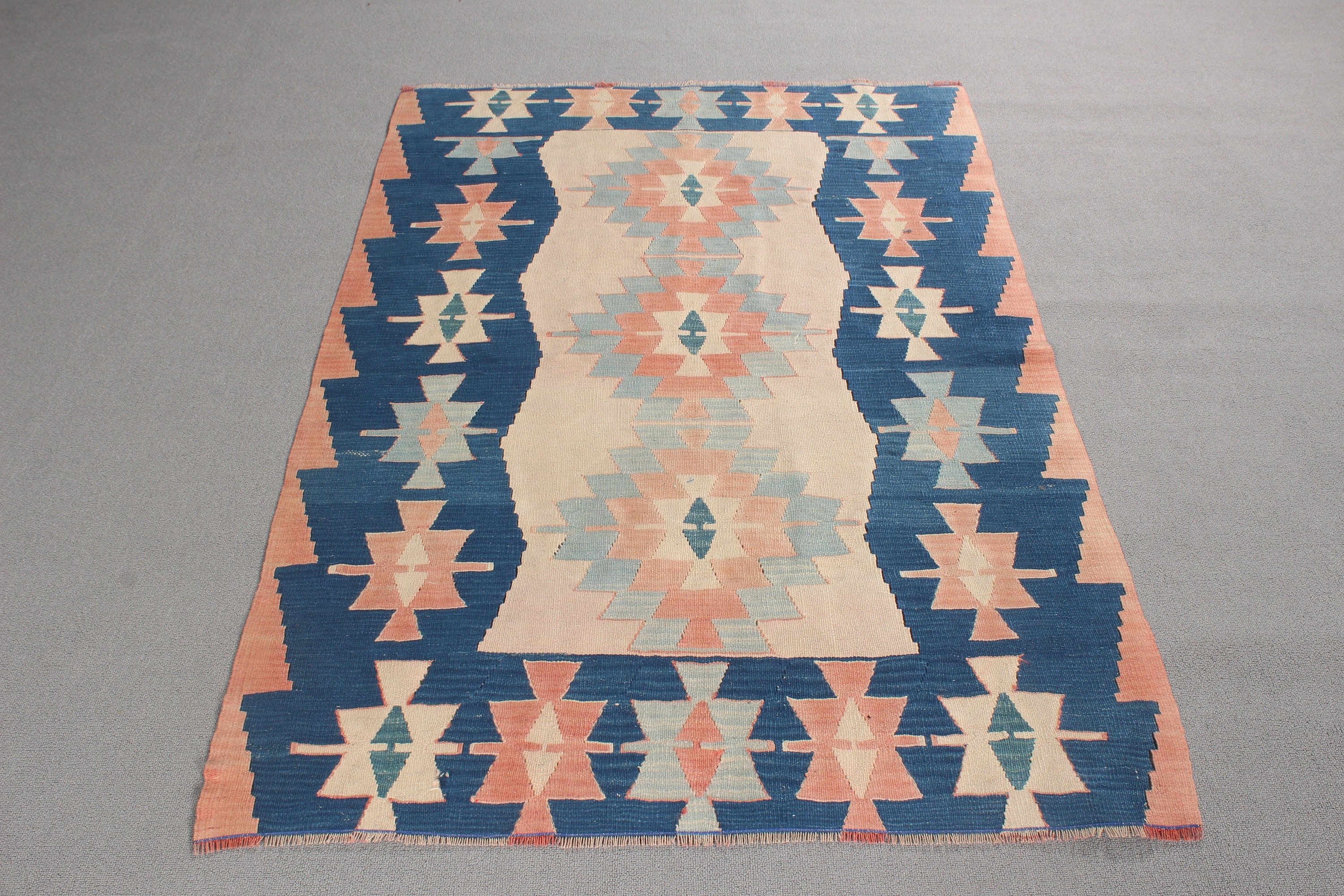 Açıklama Kilim, Yün Halı, Yer Halıları, Türk Halısı, Kilim, Vintage Vurgulu Halı, Bej Oryantal Halı, Vintage Halılar, 3,7x5,2 ft Vurgulu Halılar