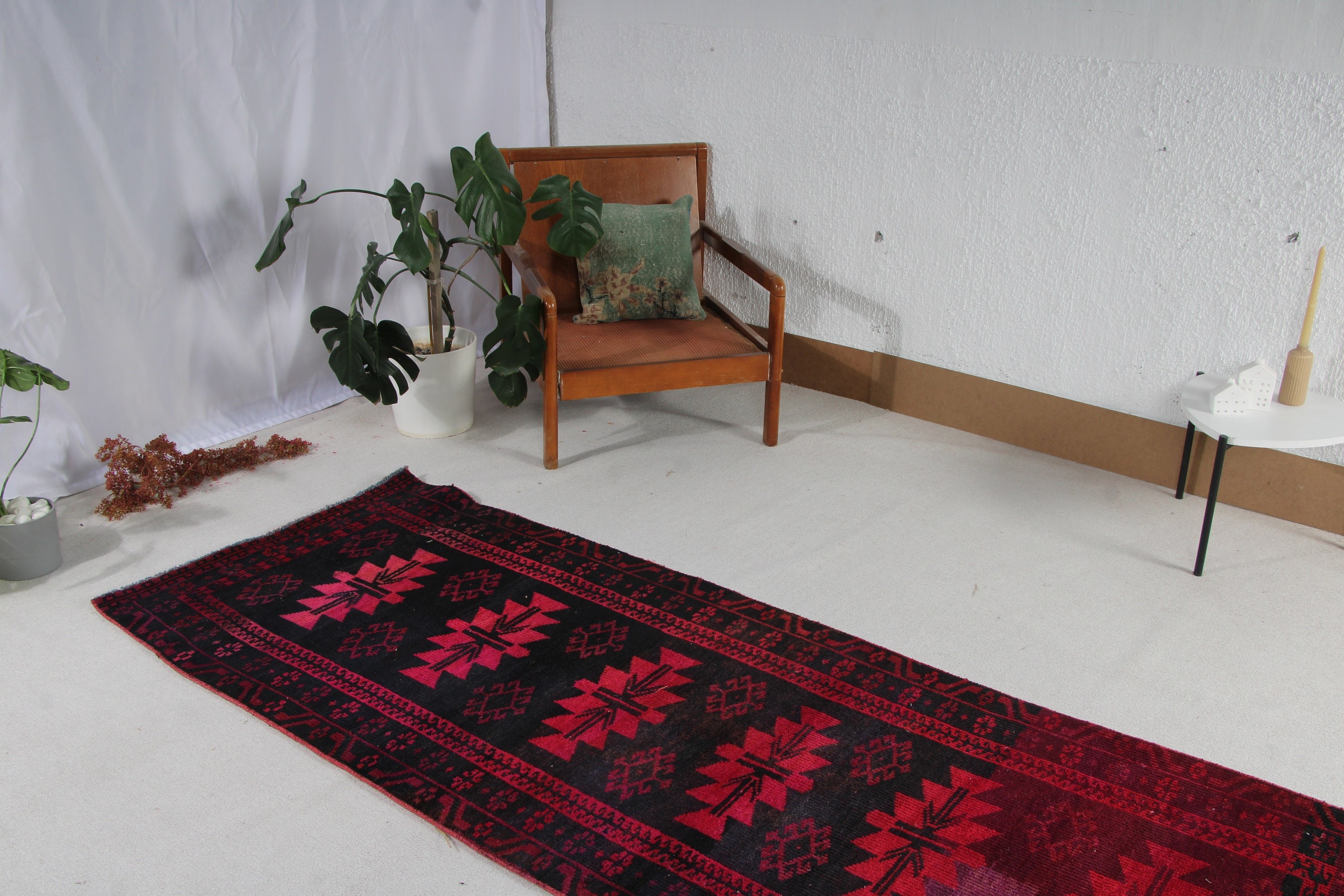 Koridor Halısı, 3.2x8.3 ft Yolluk Halıları, Vintage Yolluk Halısı, Açıklama Halıları, El Dokuma Halıları, Türk Halısı, Kırmızı Anadolu Halısı, Vintage Halılar