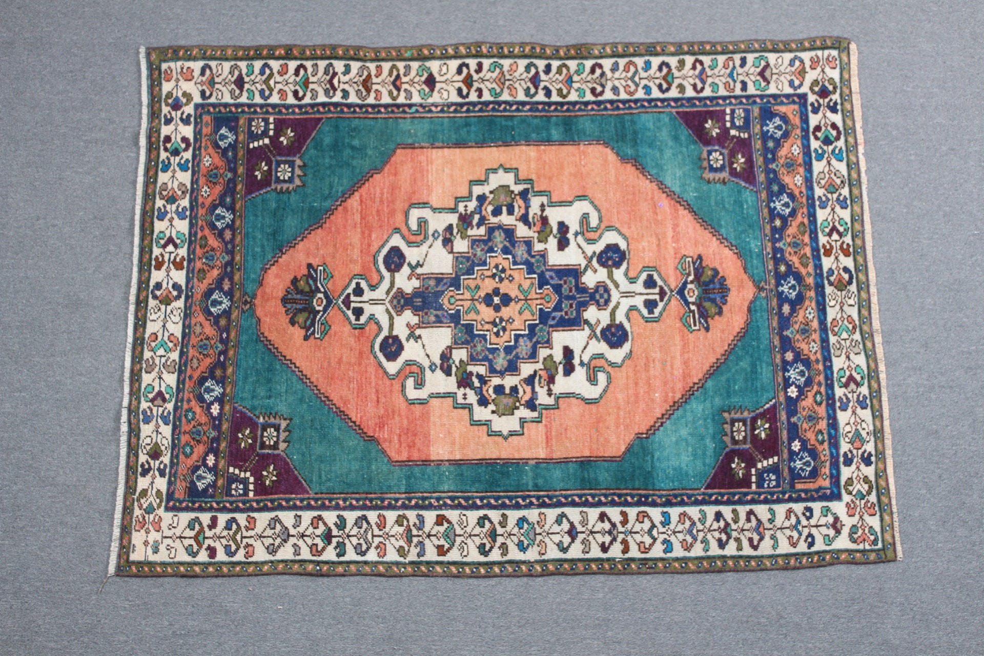 Göçebe Halı, Çocuk Odası Halıları, Vintage Halı, Türk Halıları, Yer Halıları, Giriş Halıları, 4x5.4 ft Accent Halı, Turuncu Oryantal Halı, Yatak Odası Halıları