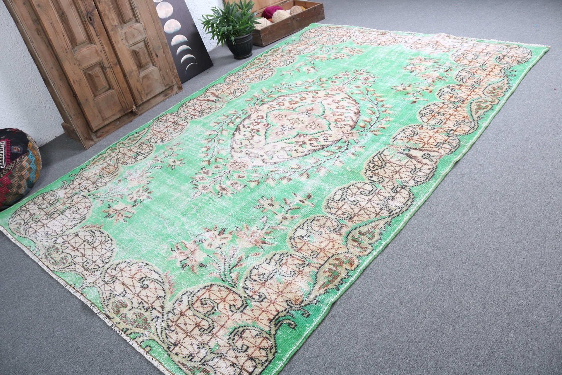 Vintage Rugs, Neutral Rugs, Living Room Rugs, Large Vintage Rugs, Turkish Rugs, Antique Rugs, 6.4x9.6 ft Large Rugs, Green Statement Rugs