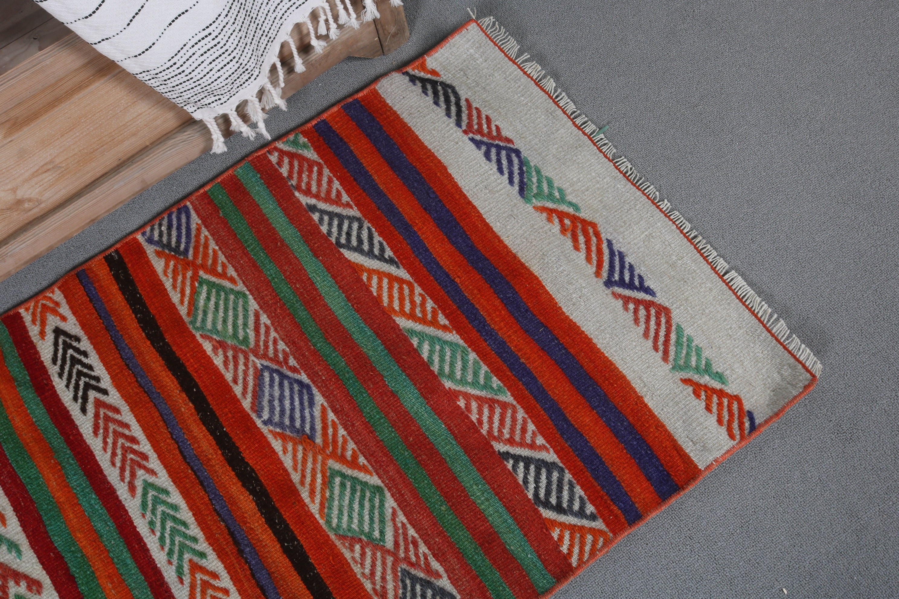 Kilim, Turuncu 2.1x3.5 ft Küçük Halılar, Giriş Halıları, Türk Halısı, Boho Halısı, Vintage Halılar, Anadolu Halısı, Antika Halı, Mutfak Halısı