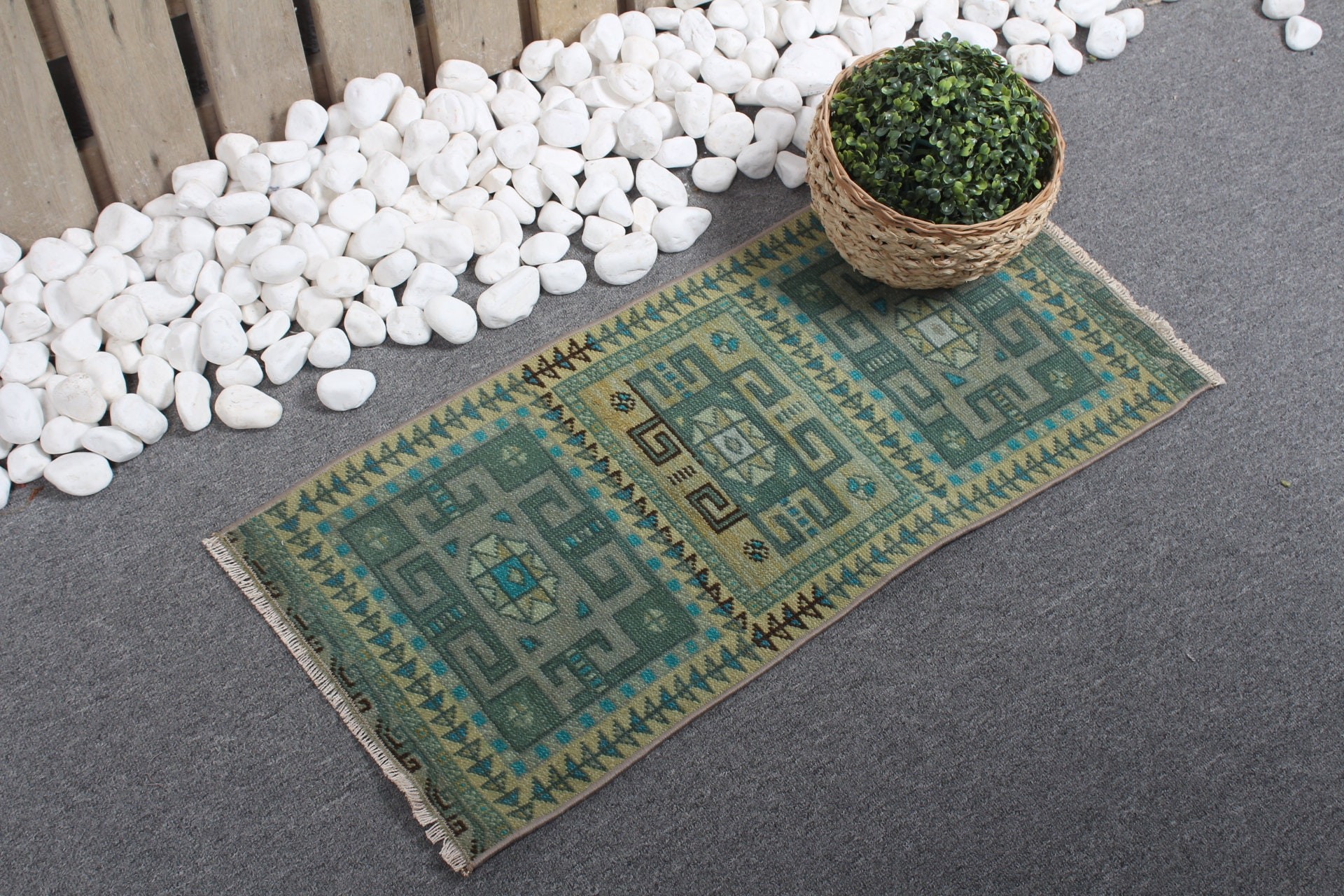 Green Anatolian Rug, Boho Rug, Wool Rugs, Turkish Rugs, Bath Rug, Rugs for Kitchen, 1.2x2.7 ft Small Rug, Vintage Rug, Wall Hanging Rugs