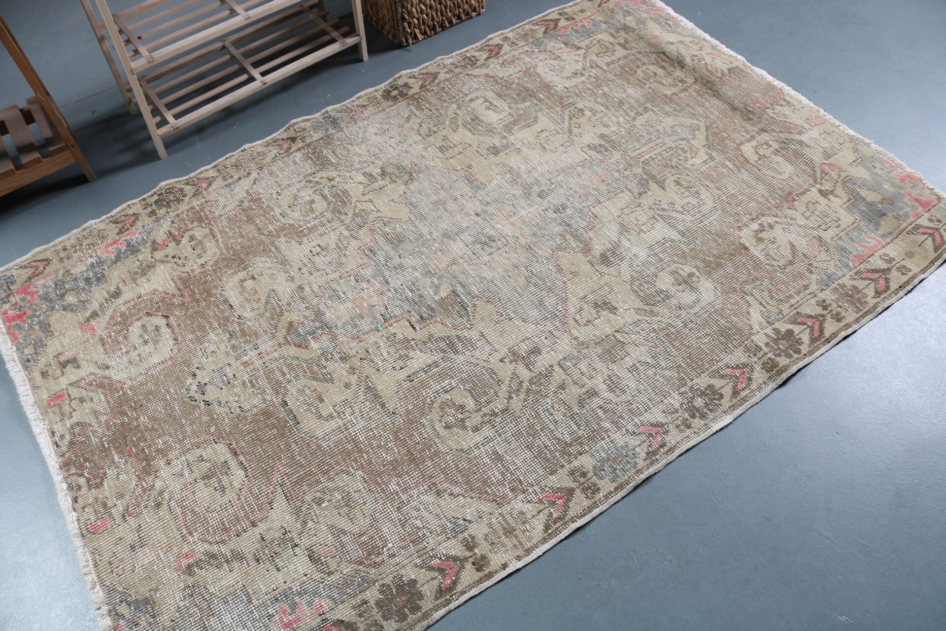 Old Rug, Rugs for Floor, 4.1x6.3 ft Area Rug, Vintage Rugs, Turkey Rug, Indoor Rugs, Dining Room Rug, Wool Rug, Turkish Rug, Anatolian Rug