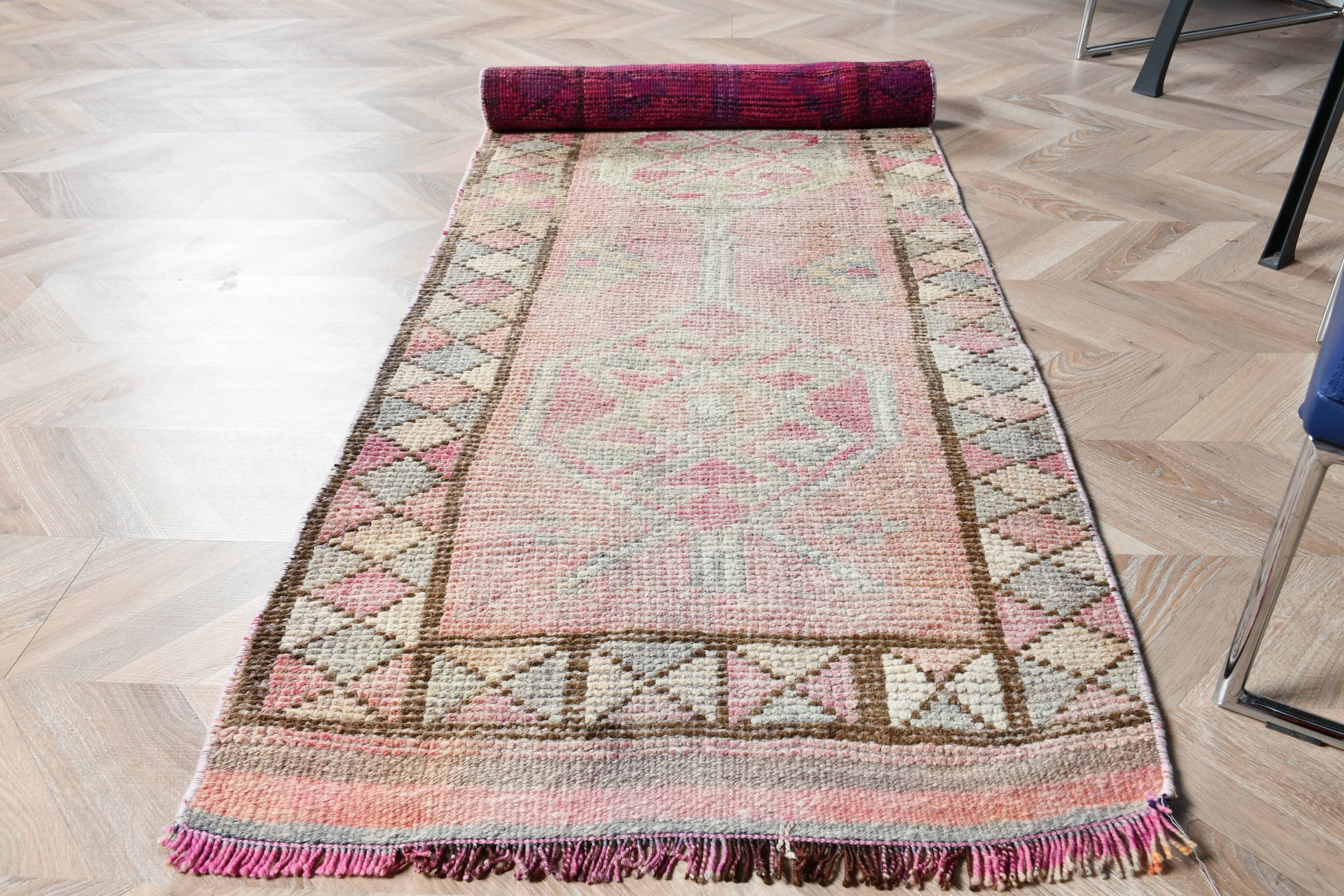 Vintage Halılar, Merdiven Halısı, Pembe Mutfak Halısı, Türk Halısı, Yatak Odası Halısı, Yün Halısı, Eski Halı, 2.4x9 ft Yolluk Halısı, Mutfak Halıları, Özel Halı