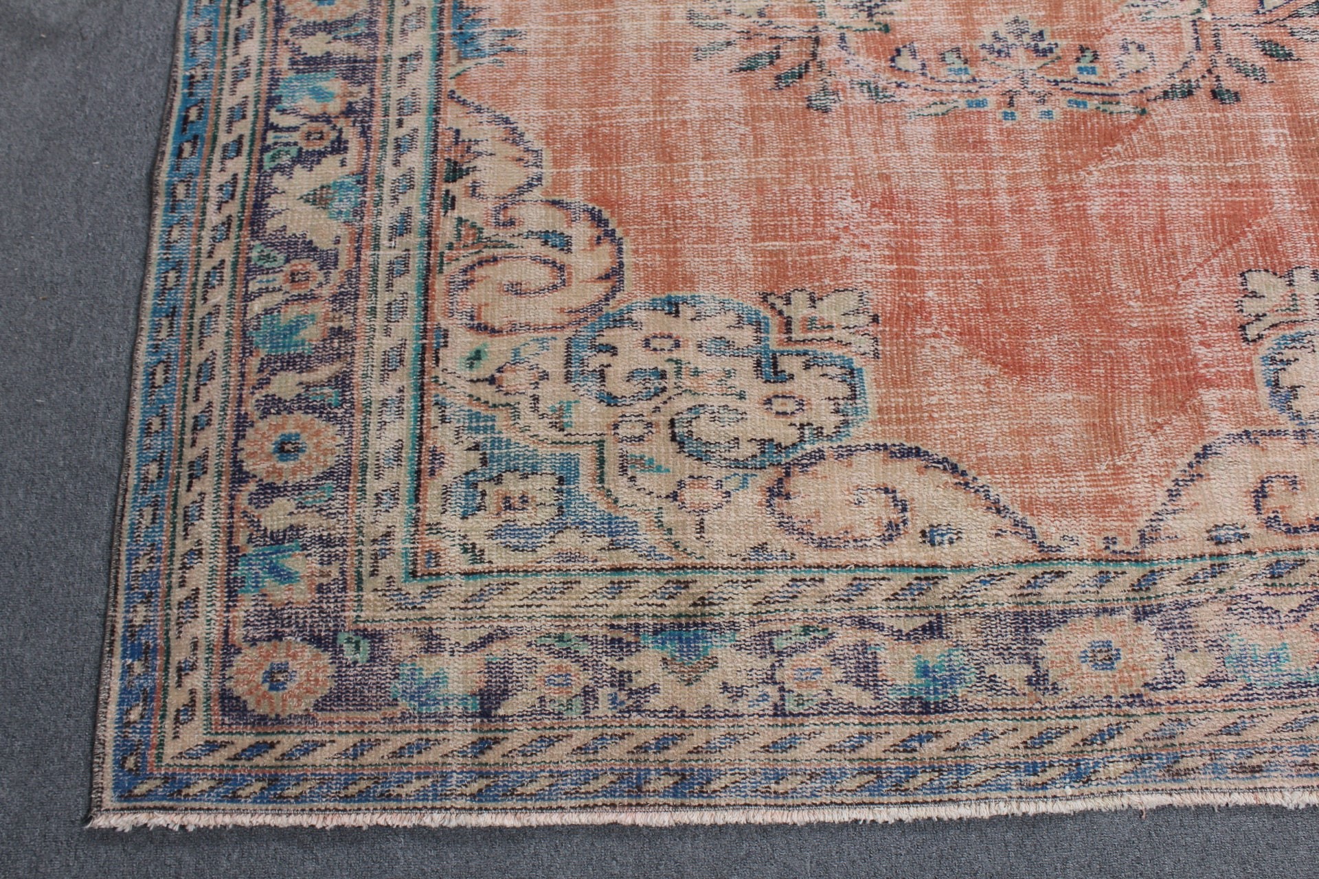 Turkish Rugs, Oriental Rug, 5.7x8.3 ft Large Rugs, Antique Rug, Orange Oushak Rug, Vintage Rugs, Dining Room Rug, Pale Rug, Living Room Rug