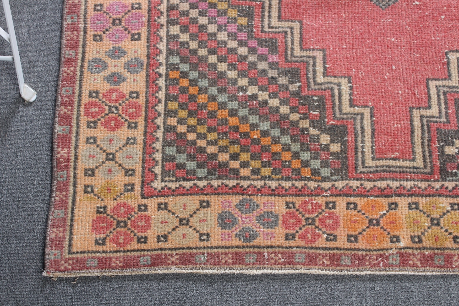 Entry Rugs, Oriental Rug, Rugs for Entry, Tribal Rug, Turkish Rug, Bedroom Rugs, Pink Anatolian Rug, Vintage Rug, 3.7x6.3 ft Accent Rug