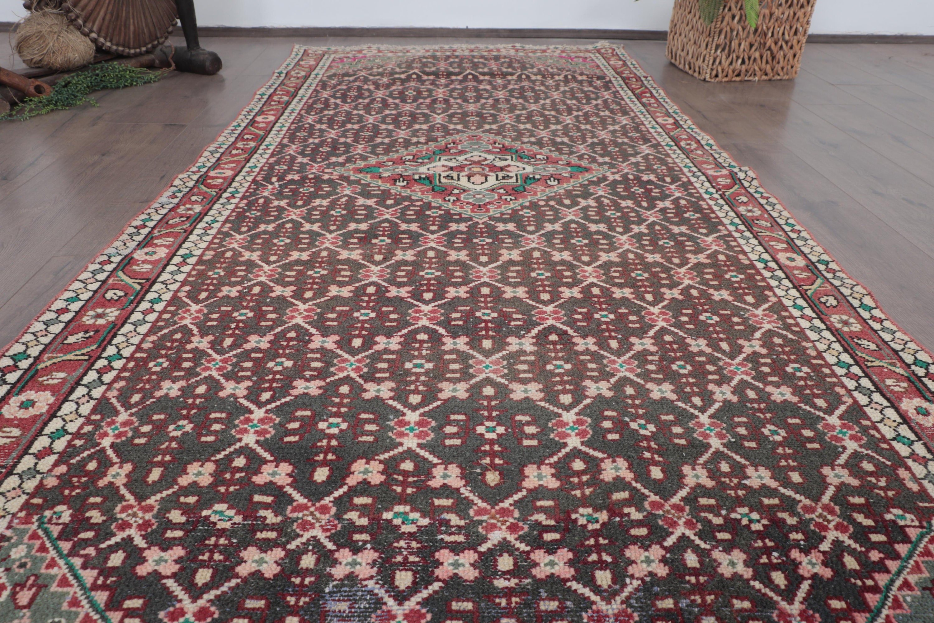 Türk Halıları, Türkiye Halıları, Ev Dekorasyonu Halısı, 3,6x8,2 ft Alan Halıları, Vintage Halı, İç Mekan Halısı, Lüks Halılar, Bej Anadolu Halıları, Çocuk Halıları