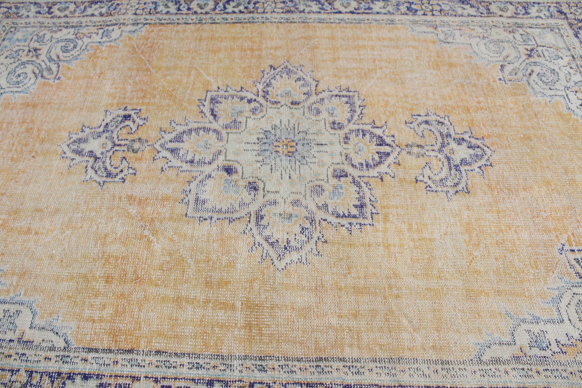 Aztek Halısı, Büyük Boho Halısı, 6,4x10,1 ft Büyük Halısı, Yatak Odası Halısı, Oushak Halıları, Vintage Halılar, Bildiri Halısı, Sarı El Dokuma Halısı, Türk Halısı