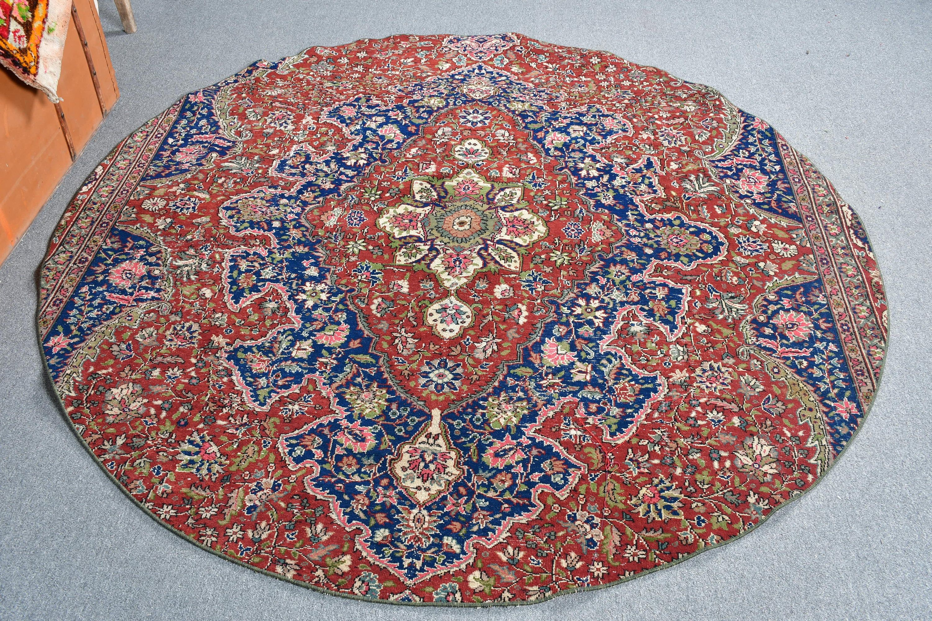 Vintage Halı, 6.2x6.2 ft Alan Halısı, Kahverengi Ev Dekor Halısı, Türk Halıları, Yurt Halısı, Antika Halılar, Çocuk Odası Halıları, Anadolu Halısı, İç Mekan Halısı