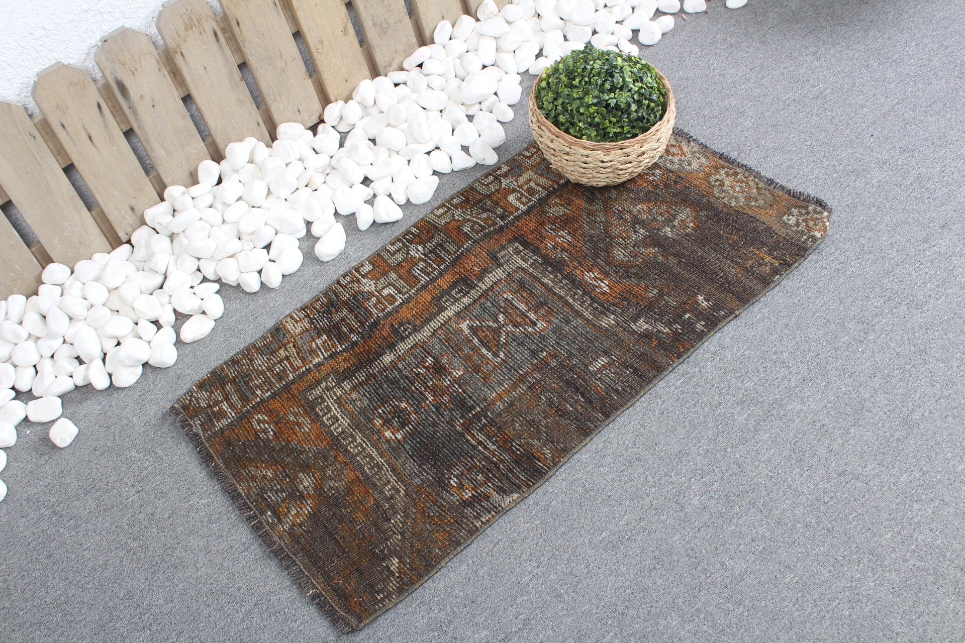 Brown Home Decor Rug, Bedroom Rug, Home Decor Rug, Vintage Rug, Turkish Rug, 1.6x3.1 ft Small Rug, Wall Hanging Rugs, Bath Rug, Aztec Rugs