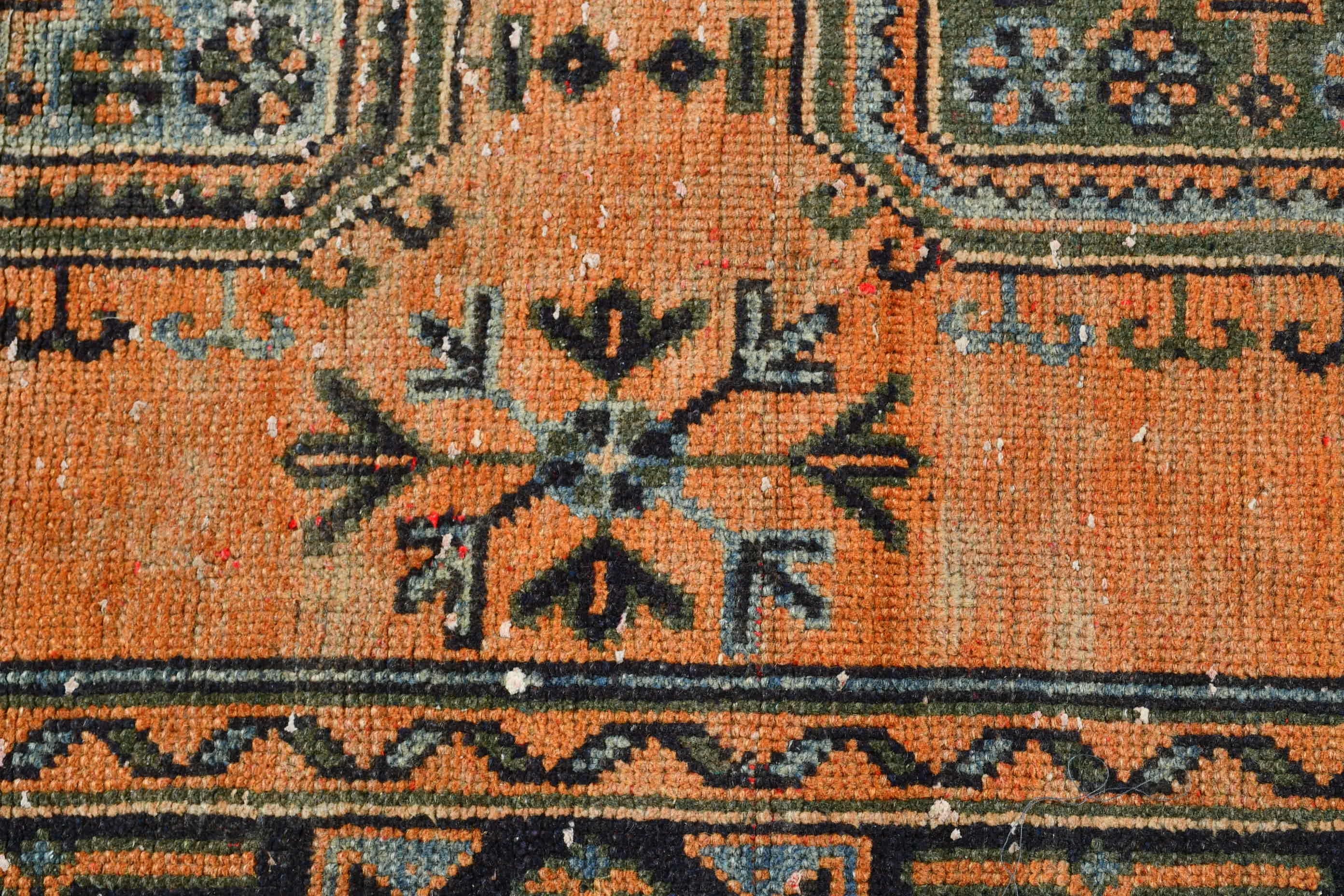 Havalı Halılar, Türk Halıları, Eskitilmiş Halılar, Merdiven Halısı, Turuncu Oushak Halısı, 3,8x11 ft Runner Halısı, Vintage Halı, Koridor Halıları, Yer Halıları