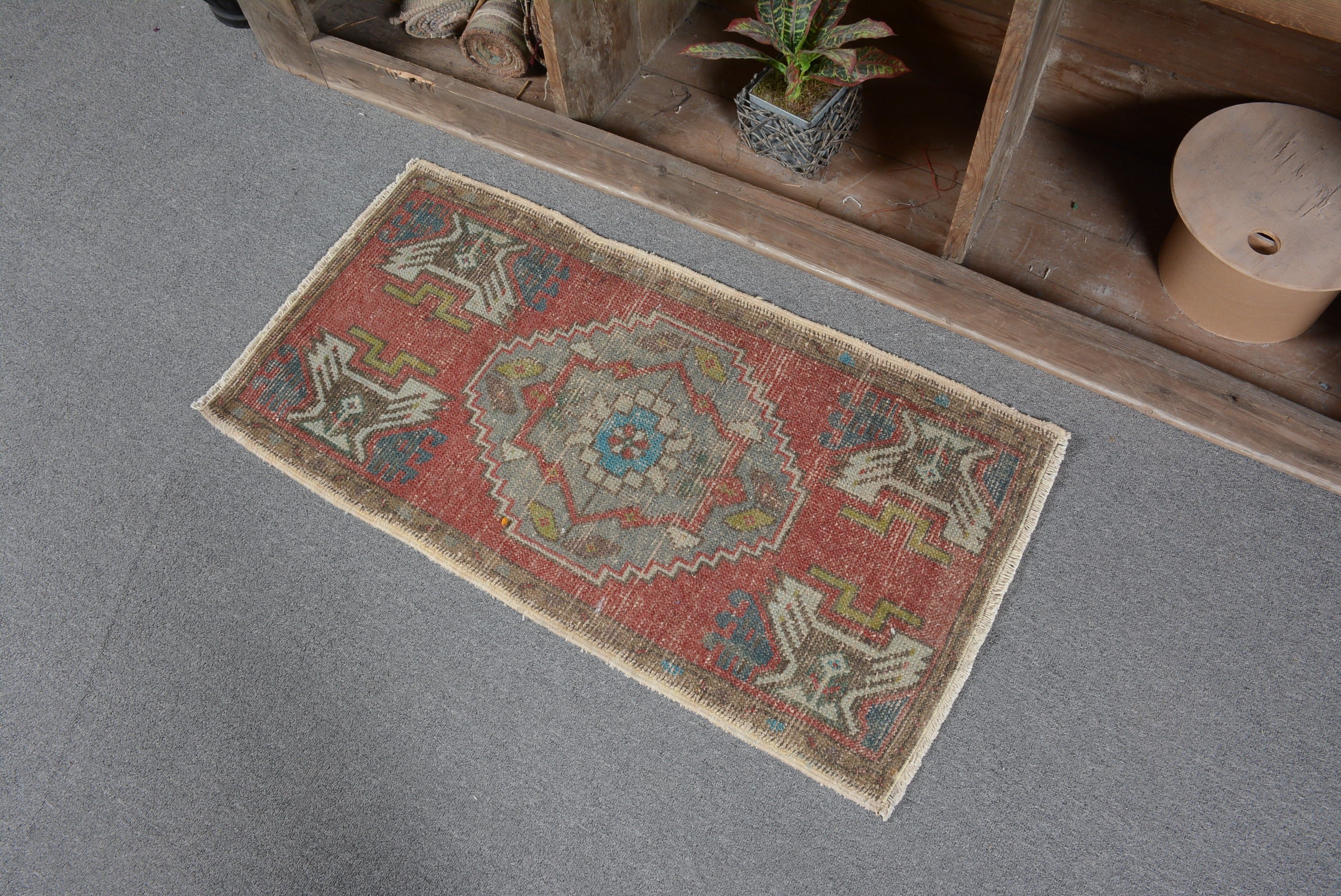 Vintage Rug, Entry Rug, Rugs for Bathroom, Red  1.7x3.2 ft Small Rug, Turkish Rug, Door Mat Rugs, Oriental Rugs, Cool Rug