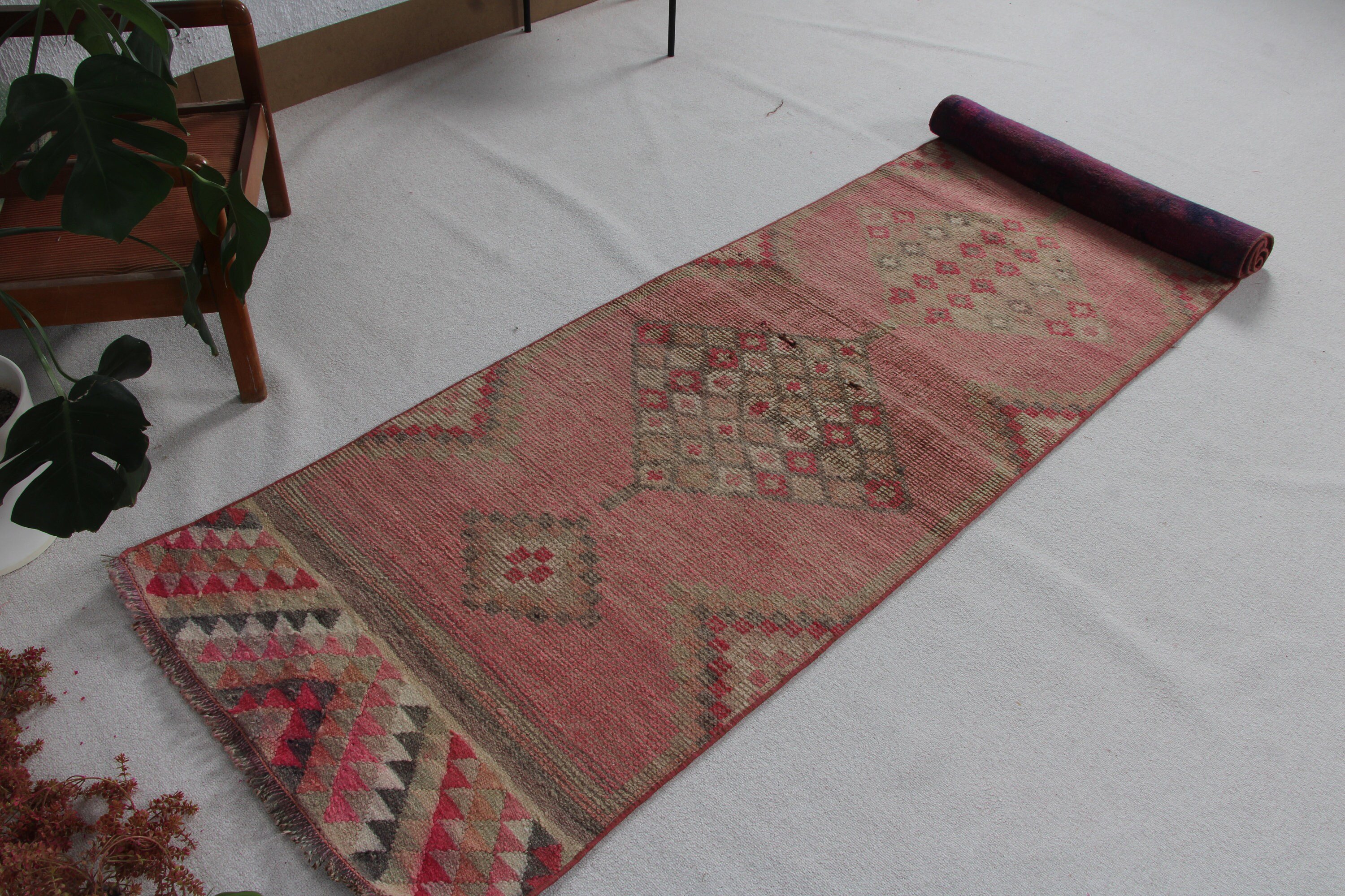 2.8x12.4 ft Runner Halıları, Yatak Odası Halıları, Pembe Fas Halısı, Türk Halısı, Koridor Halıları, Beni Ourain Runner Halıları, Havalı Halı, Vintage Halılar