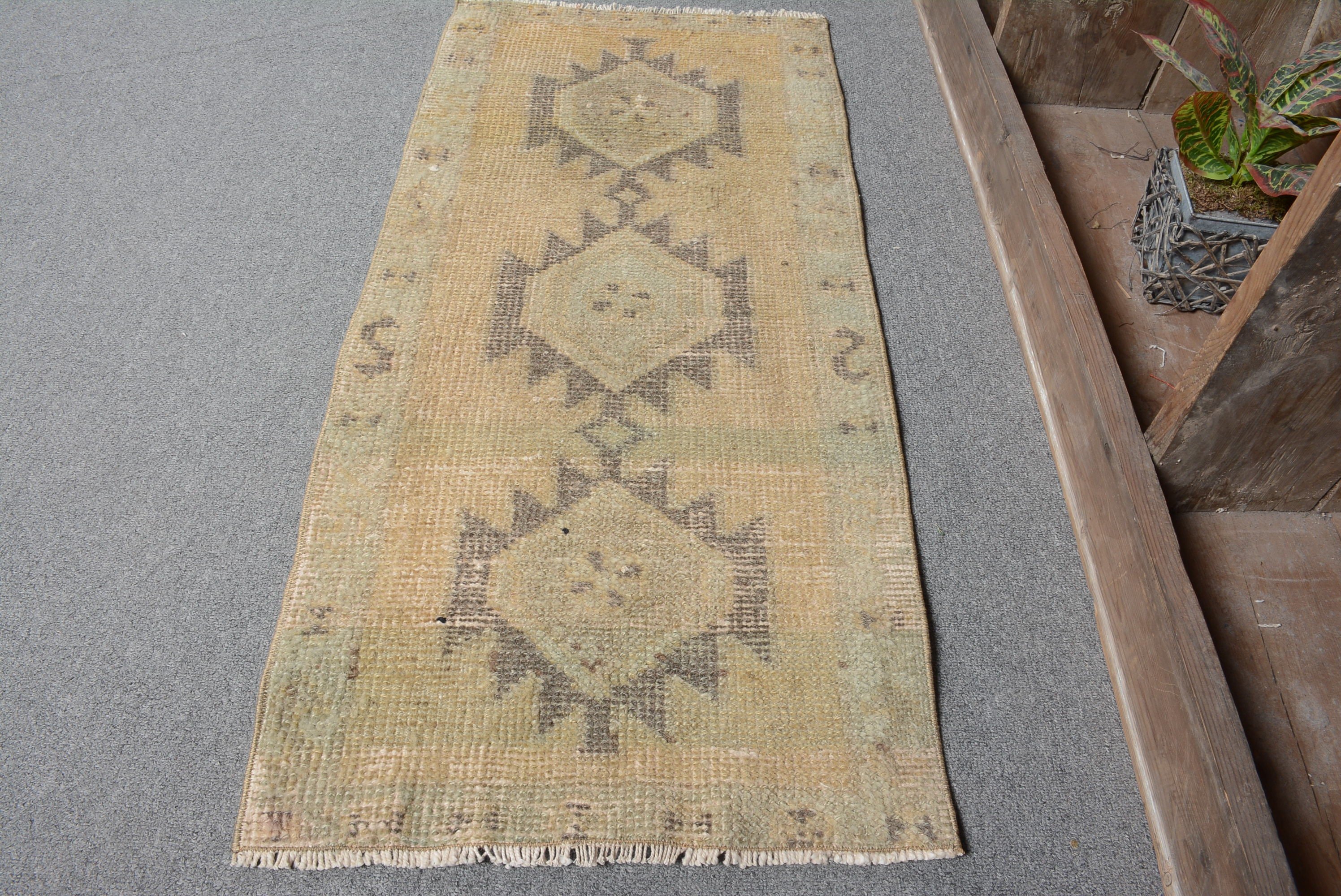 Eski Halı, Fas Halısı, Ev Dekor Halısı, 1.5x3.3 ft Küçük Halı, Vintage Halı, Türk Halısı, Kahverengi Oryantal Halı, Yatak Odası Halıları, Kapı Paspası Halıları