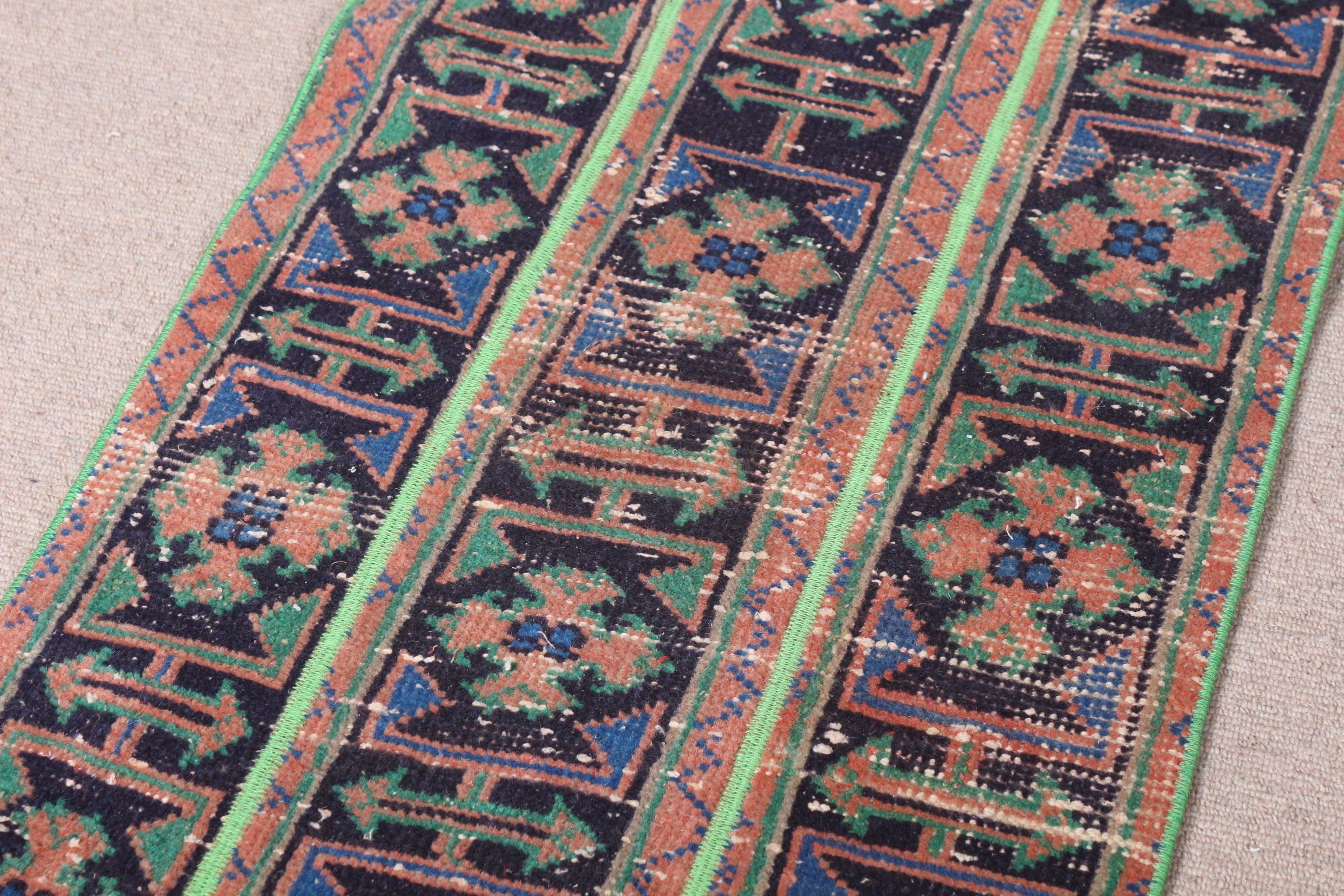 Kapı Paspası Halısı, Yatak Odası Halıları, Oryantal Halı, 1.9x3.2 ft Küçük Halı, Türk Halısı, Siyah Oryantal Halısı, Vintage Halılar, Yurt Halısı, Çocuk Halısı