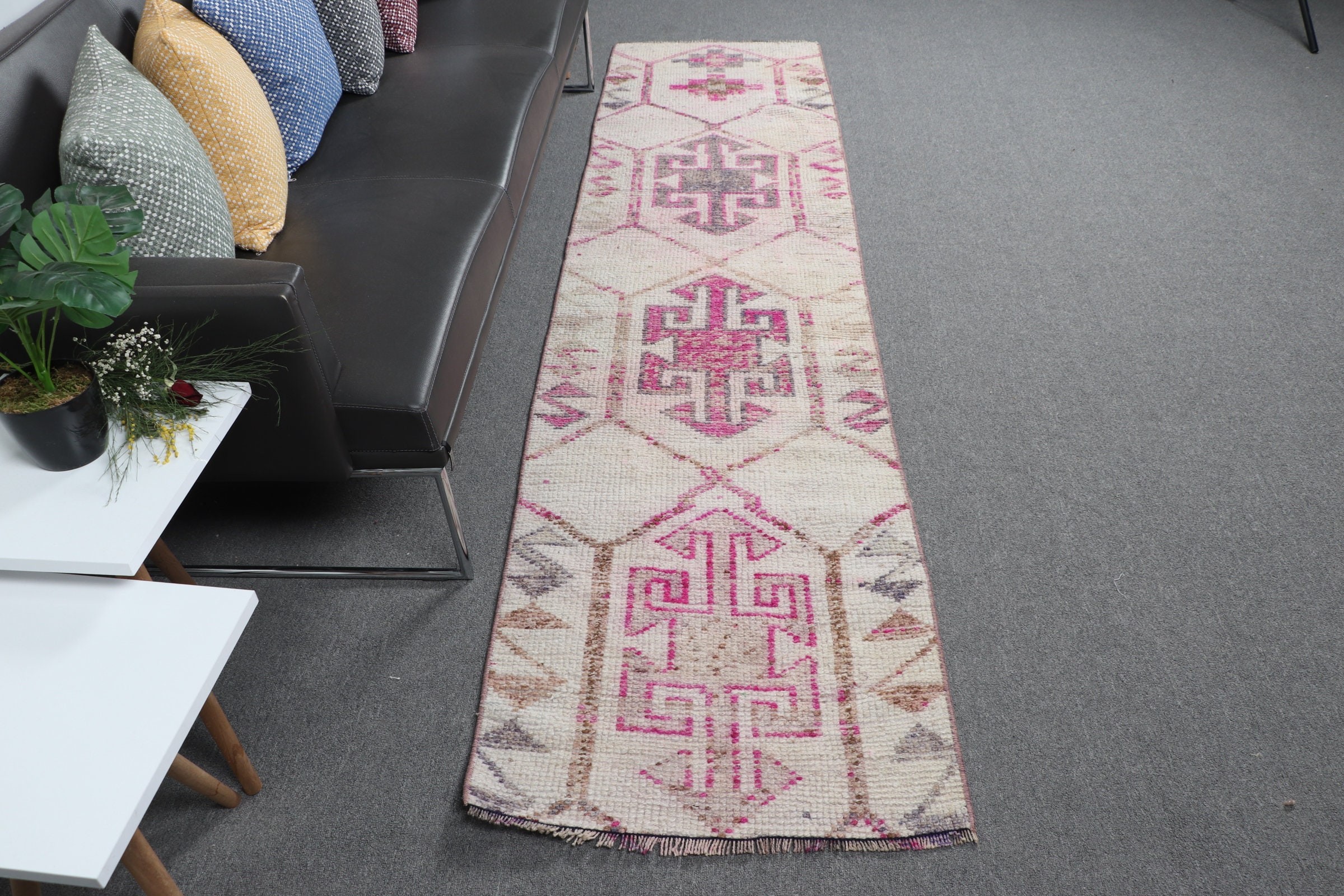 Vintage Halı, Türk Halıları, 2.2x9.1 ft Runner Halıları, Bej Anadolu Halısı, Sevimli Halılar, Koridor Halısı, Mutfak Halısı, Yatak Odası Halıları, Ev Dekorasyonu Halısı