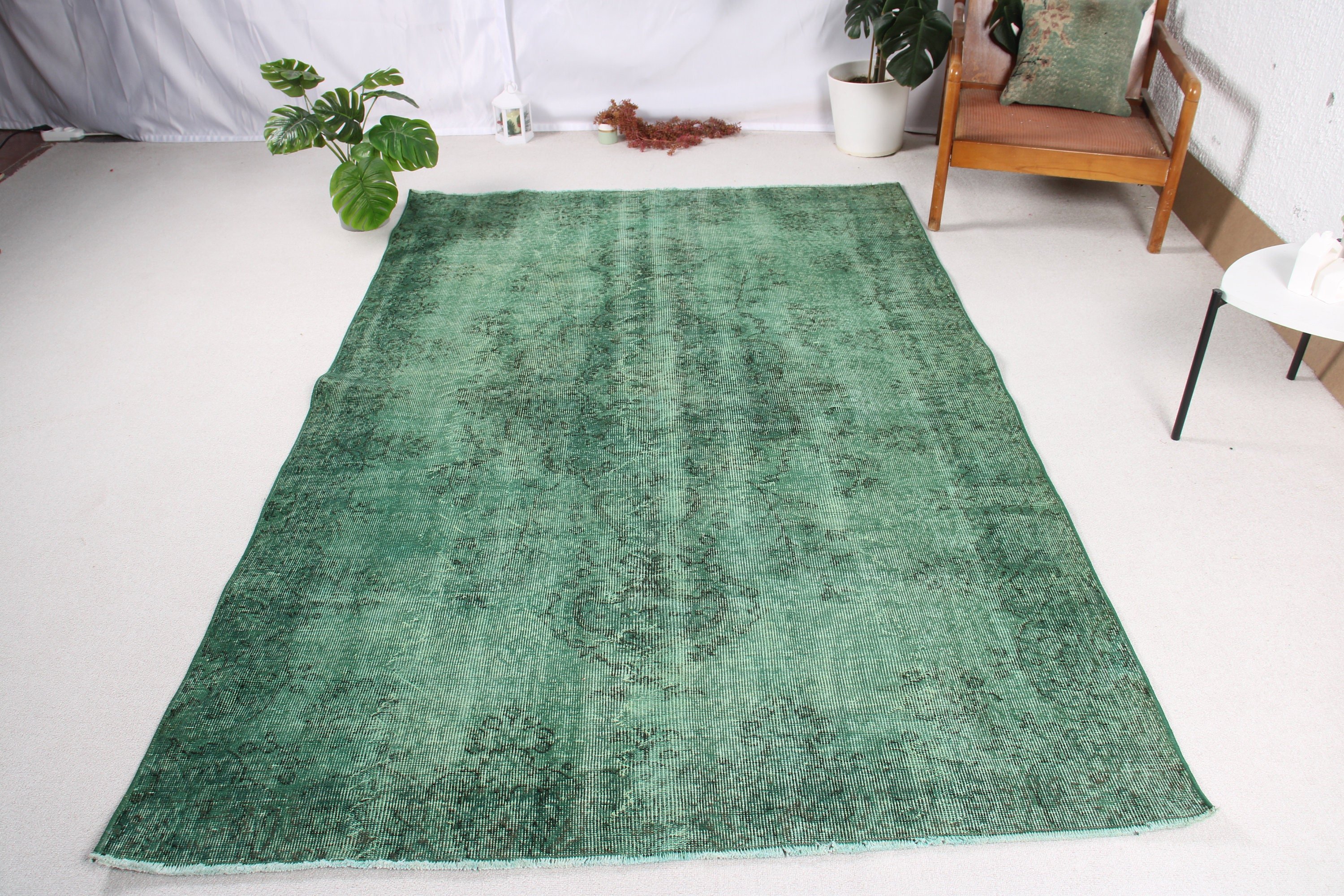 Vintage Rug, Green  5.2x7.9 ft Large Rugs, Anatolian Rug, Cool Rugs, Living Room Rug, Turkish Rugs, Dining Room Rugs