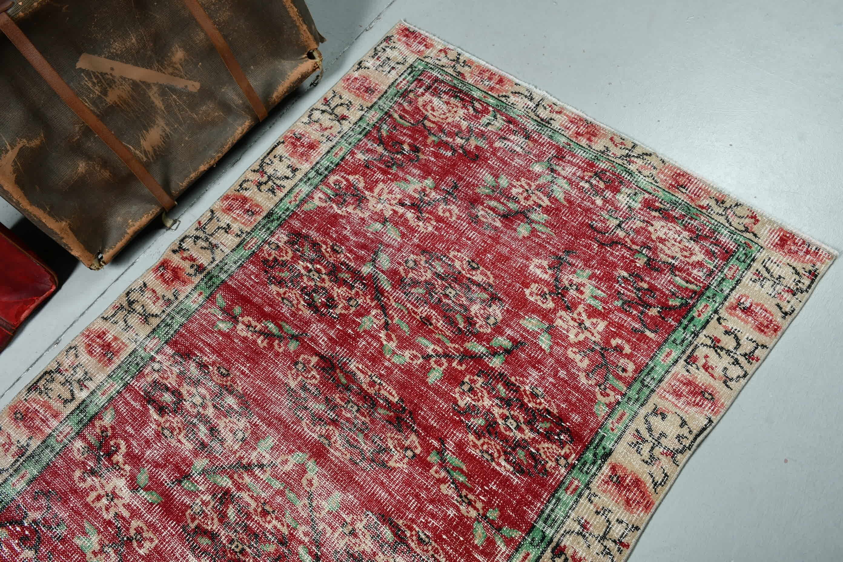 Cool Rug, Red Moroccan Rug, Rugs for Bedroom, Vintage Rug, Turkish Rug, Nursery Rug, 3.5x5.6 ft Accent Rug, Moroccan Rug, Bedroom Rug