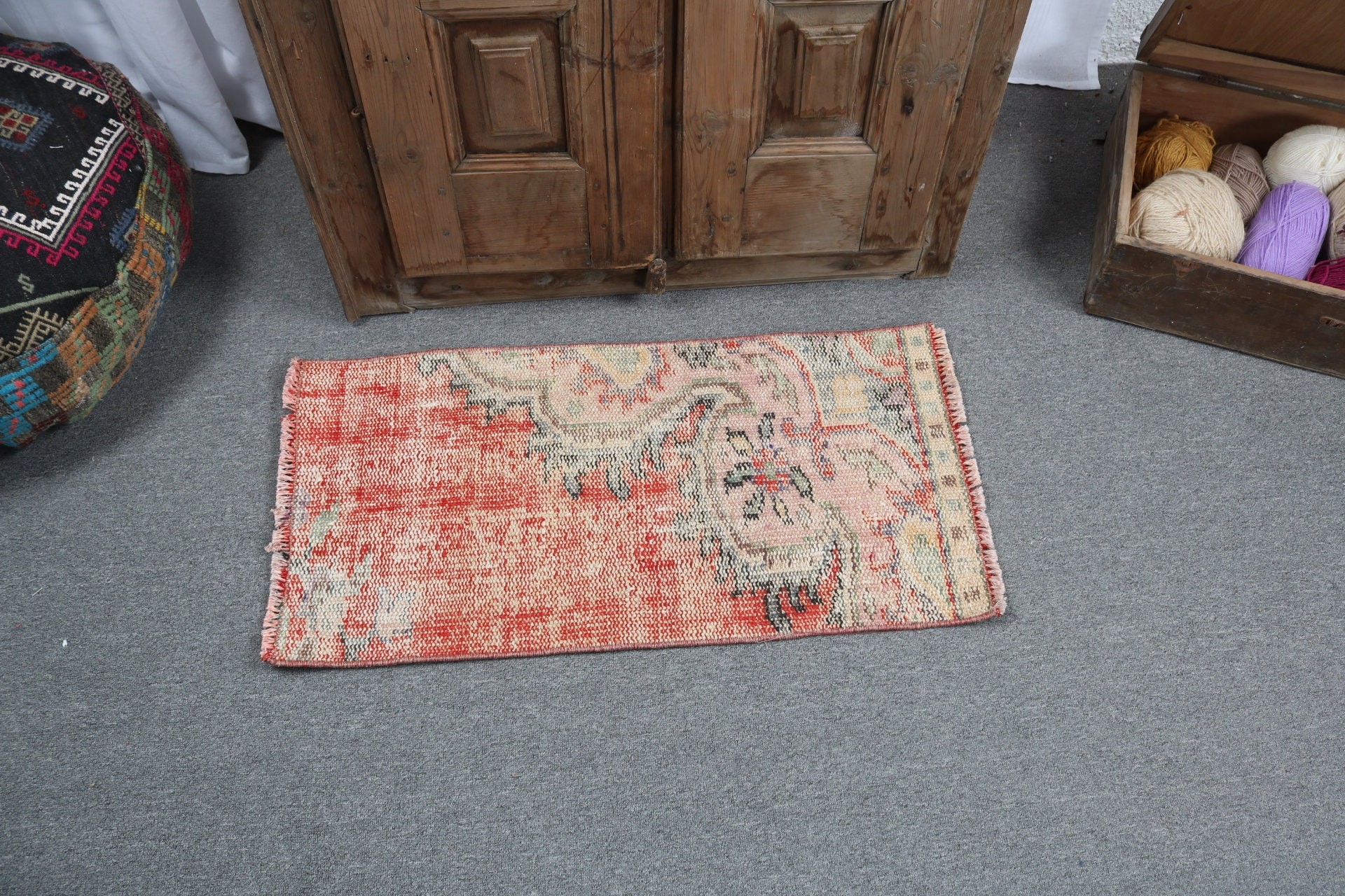 Vintage Rugs, Wall Hanging Rug, Exotic Rugs, Home Decor Rug, 1.4x2.8 ft Small Rugs, Red Floor Rugs, Bedroom Rugs, Turkish Rug, Wool Rug