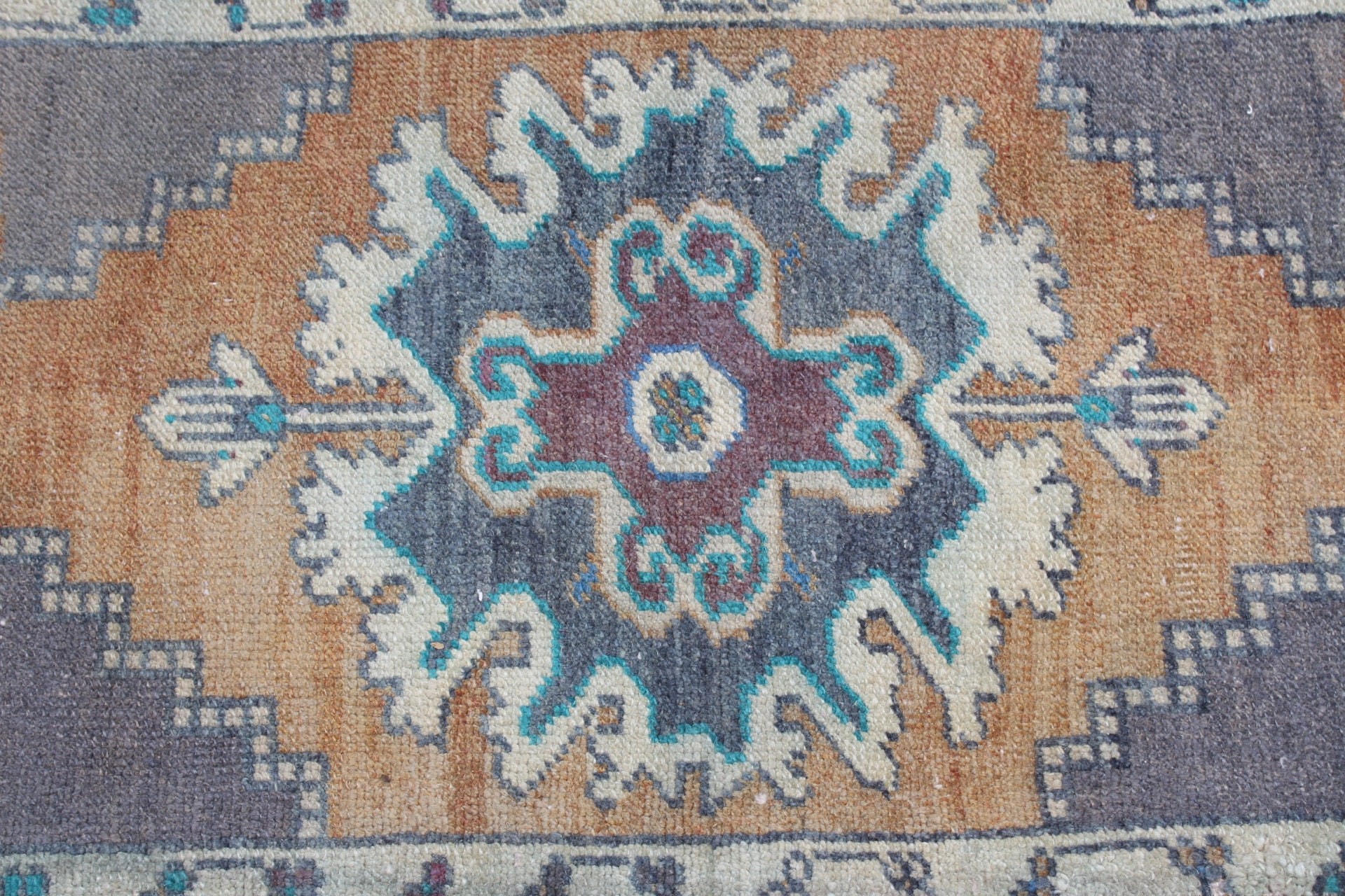 Araba Mat Halısı, Çocuk Odası Halıları, Turuncu Yatak Odası Halısı, Boho Halısı, Fas Halıları, Oushak Halıları, Türk Halısı, 1.6x3.3 ft Küçük Halı, Vintage Halılar