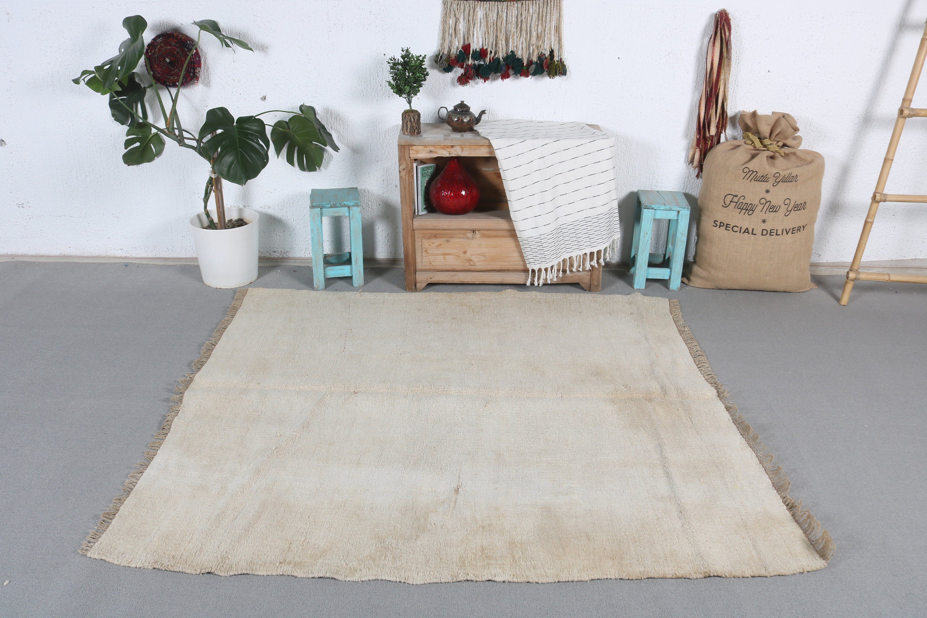 Kitchen Rugs, Vintage Rugs, Floor Rug, 5x5.5 ft Area Rugs, Nursery Rugs, Antique Rugs, Turkish Rug, Beige Floor Rug, Rugs for Nursery