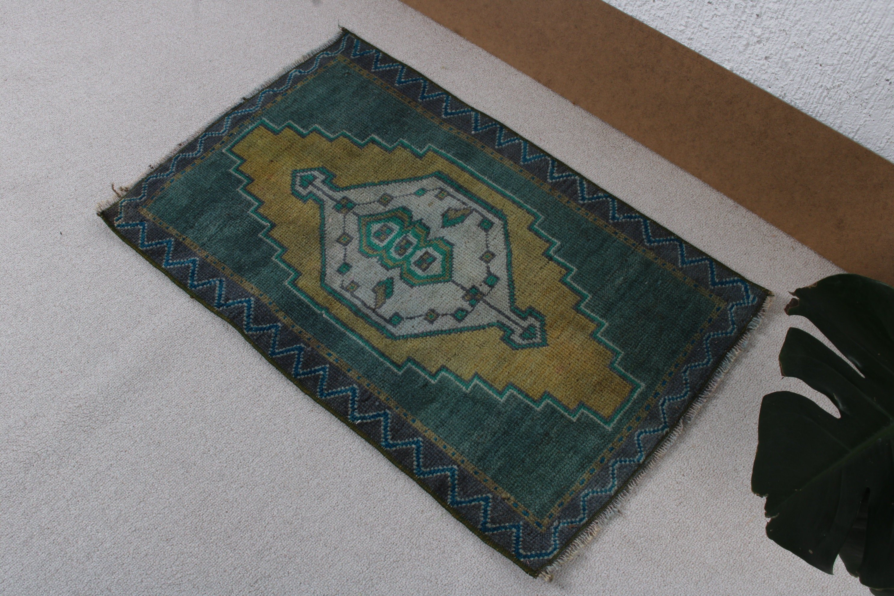 Small Vintage Rug, Geometric Rugs, Vintage Rugs, Green Oriental Rugs, 1.7x2.6 ft Small Rugs, Moroccan Rug, Bathroom Rug, Turkish Rug