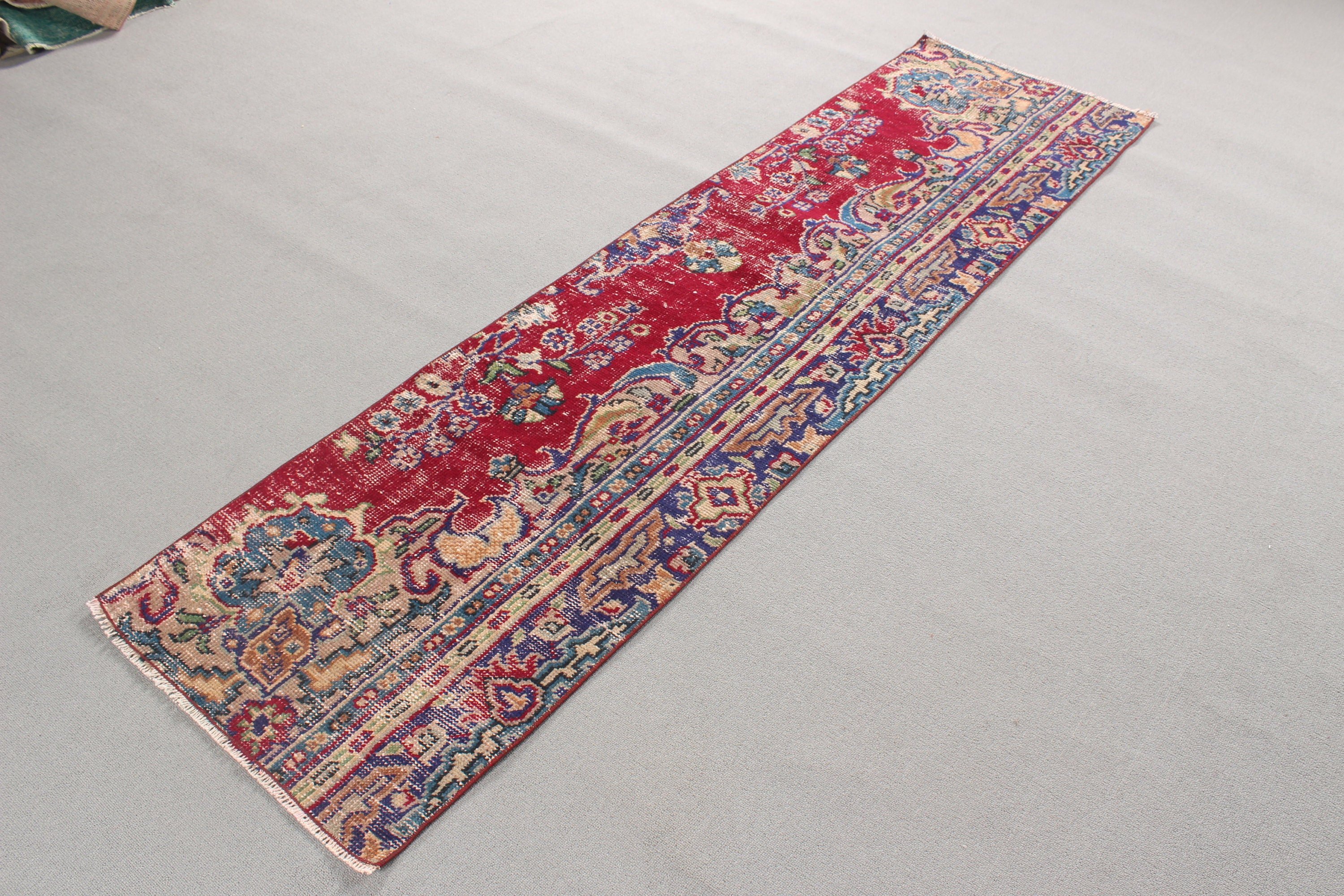 Yer Halıları, Kırmızı 2x7.4 ft Runner Halı, Mutfak Halıları, Beni Ourain Runner Halıları, Anadolu Halısı, Vintage Halılar, Türk Halısı