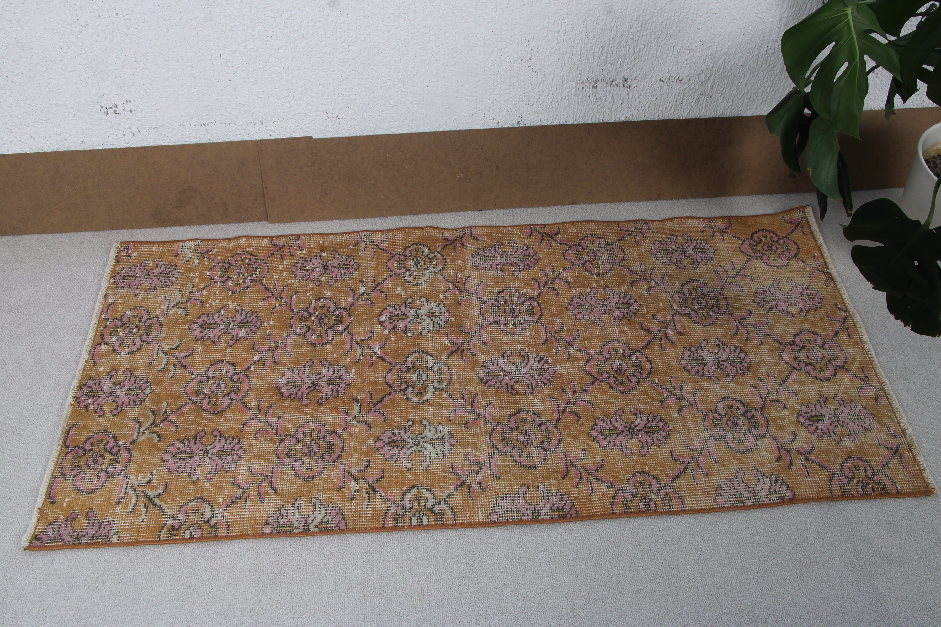 Mutfak Halısı, Vintage Halı, Organik Halılar, Yatak Odası Halısı, Turuncu Ev Dekorasyonu Halısı, Duvara Asılı Halı, Türk Halıları, 2.3x4.7 ft Küçük Halı, Harika Halılar