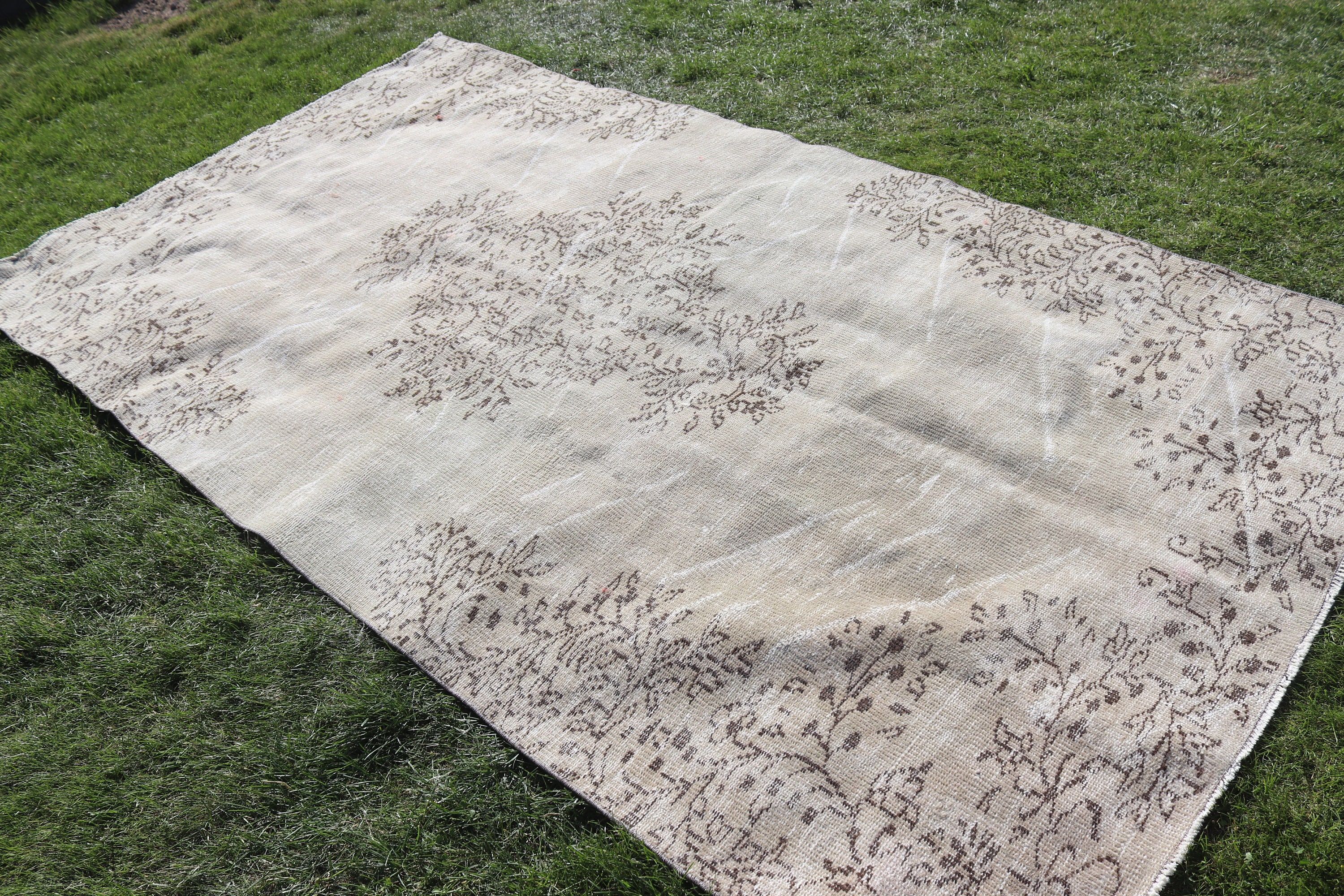 Vintage Rug, Turkish Rugs, Luxury Rugs, Large Vintage Rug, Beige Oushak Rug, Oriental Rug, Large Oushak Rug, 5.2x9.6 ft Large Rug, Boho Rug