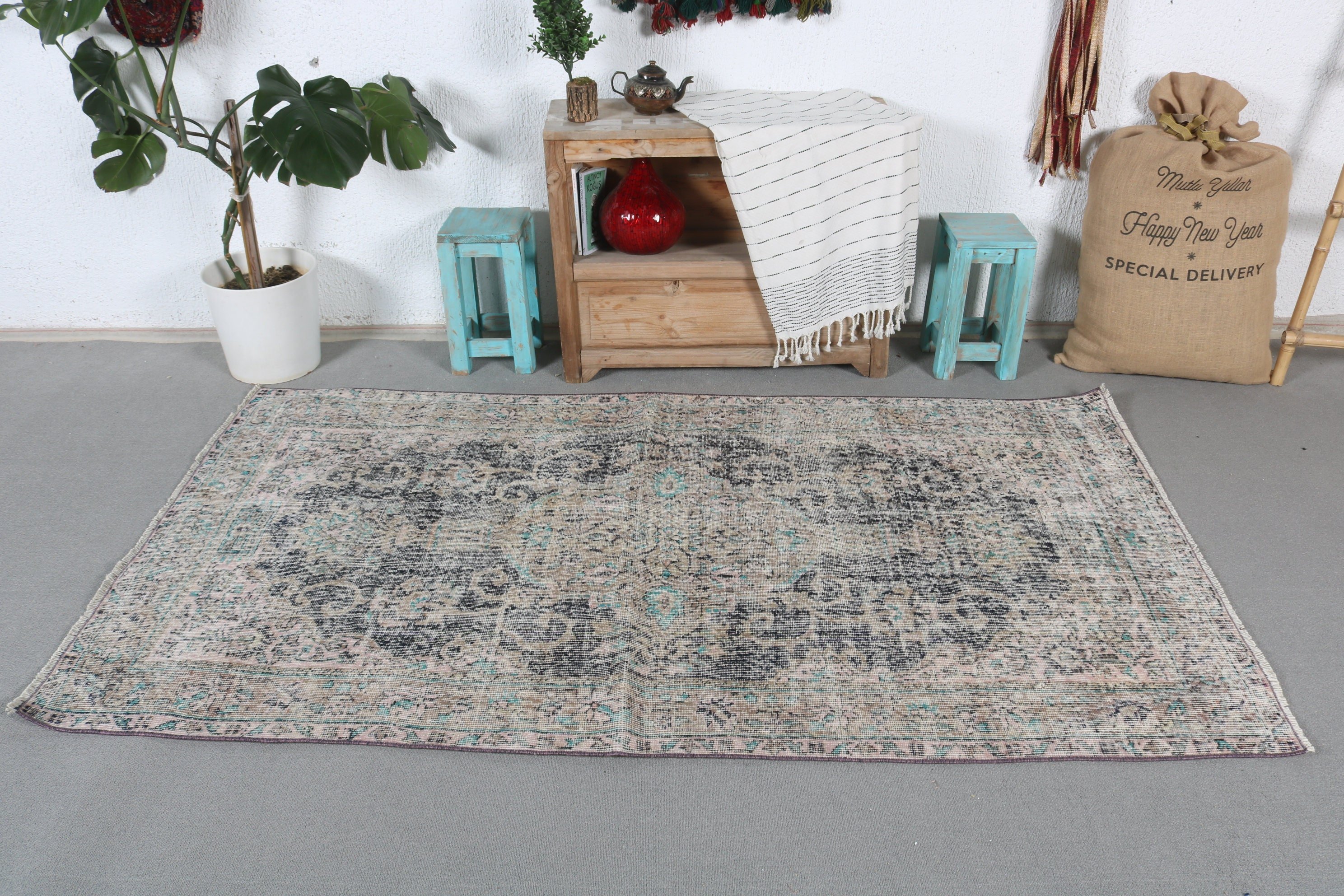 Vintage Halı, Fas Halısı, 3,8x6,9 ft Alan Halıları, Alan Kilimleri, Kahverengi Anadolu Halısı, Mutfak Halısı, Havalı Halılar, Yatak Odası Halısı, Türk Halıları