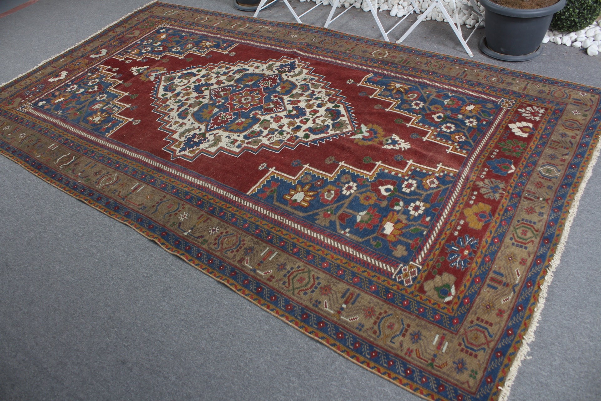 Salon Rug, Rugs for Bedroom, Bedroom Rugs, 5.8x10.3 ft Large Rugs, Turkish Rug, Anatolian Rug, Moroccan Rug, Vintage Rugs, Red Wool Rug