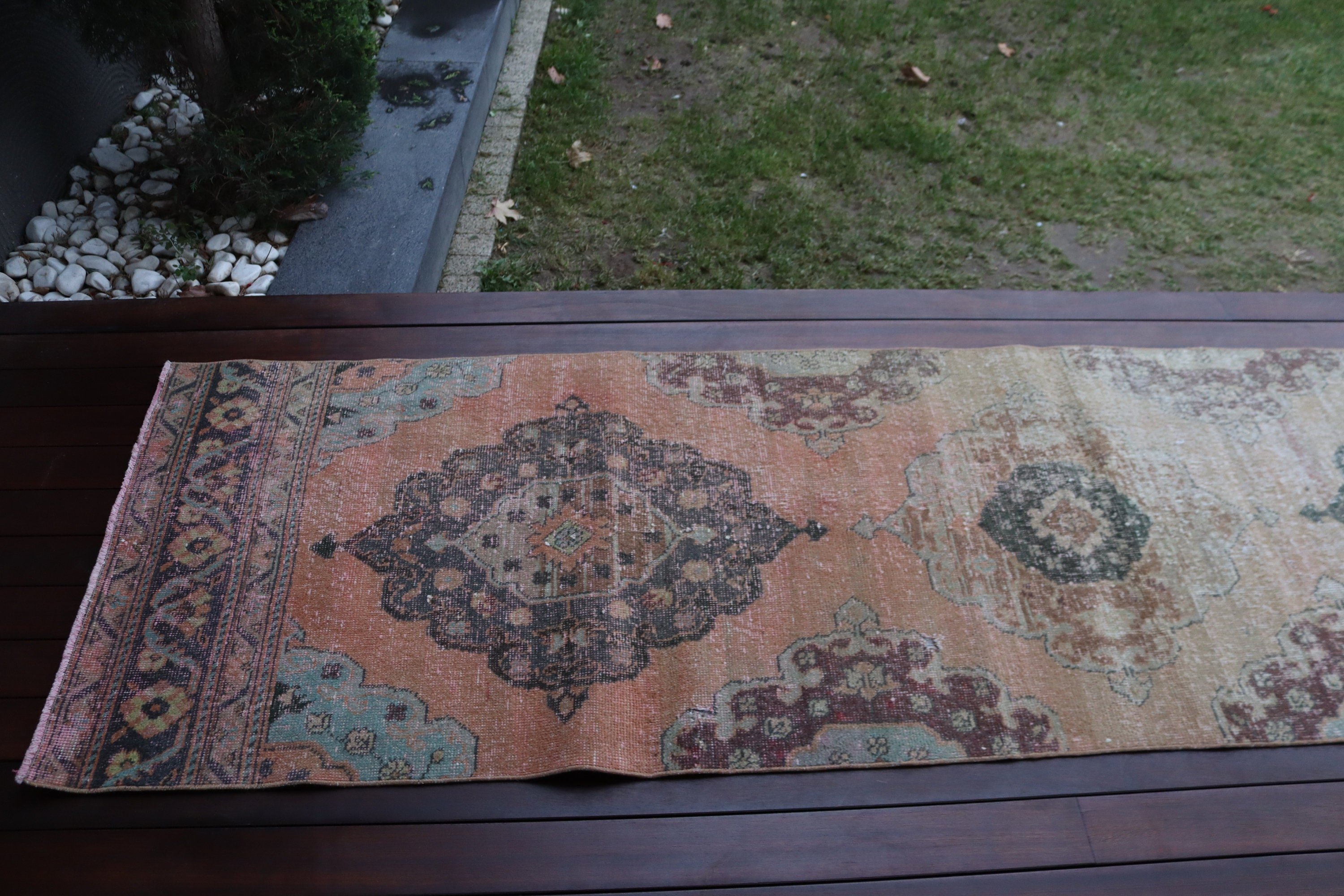 Oushak Halıları, 2.6x9.9 ft Runner Halısı, Turuncu Boho Halıları, Vintage Halılar, Türk Halısı, Koridor Halısı, Koridor Halıları, Yatak Odası Halıları, Merdiven Halıları