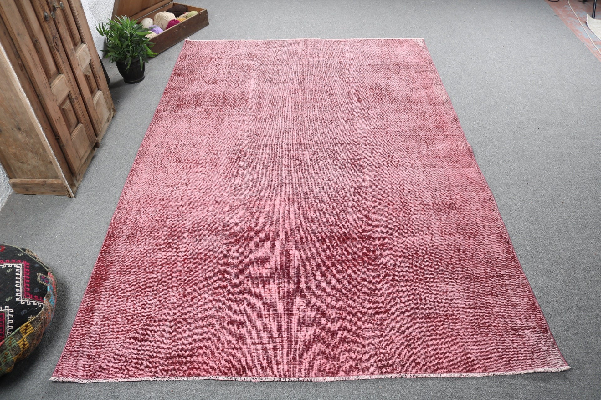 Wool Rugs, Bedroom Rugs, Pink Anatolian Rug, Dining Room Rug, Statement Rugs, Exotic Rug, 6.7x9.7 ft Large Rugs, Turkish Rugs, Vintage Rug