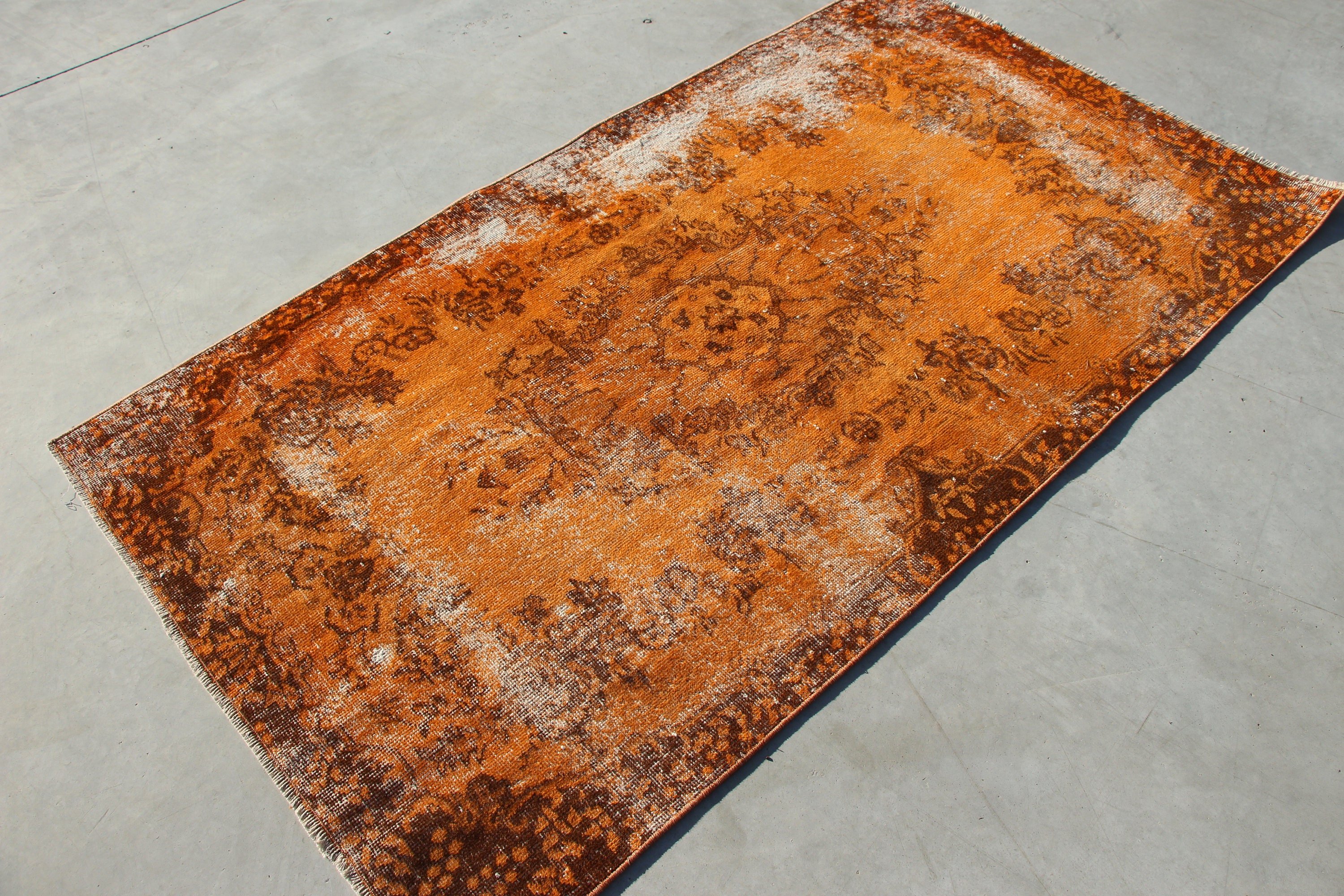 Türk Halısı, Vintage Halı, Yemek Odası Halıları, 3.7x6.5 ft Alan Halısı, Anadolu Halısı, Eski Halı, İç Mekan Halıları, Mutfak Halıları, Turuncu Antika Halı