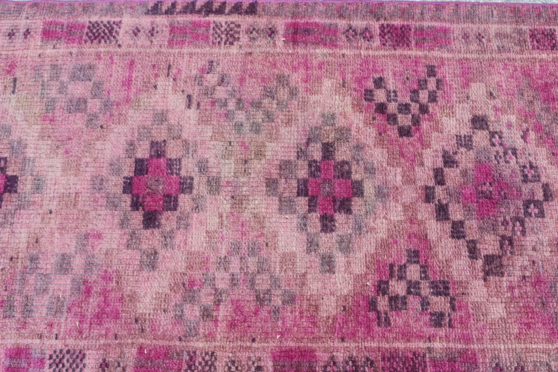 Fas Halıları, Türk Halısı, Koridor Halısı, 2,4x11 ft Runner Halısı, Ev Dekorasyonu Halıları, Pembe Yer Halısı, Vintage Halılar, Mutfak Halıları, Sanat Halısı