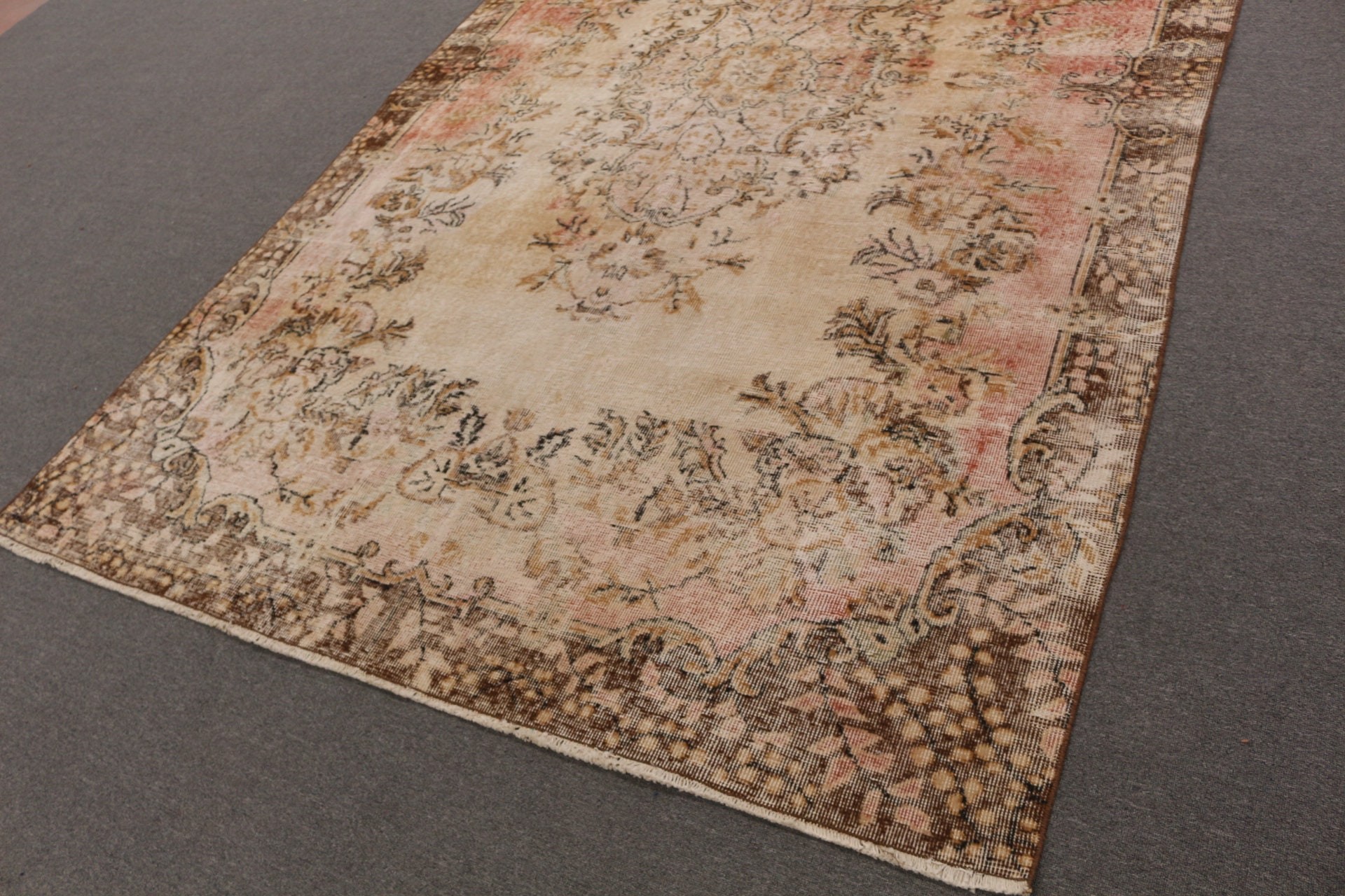 Beige Antique Rug, Aztec Rug, 6.4x9.8 ft Large Rugs, Bedroom Rugs, Home Decor Rug, Vintage Rugs, Antique Rug, Turkish Rug, Dining Room Rugs