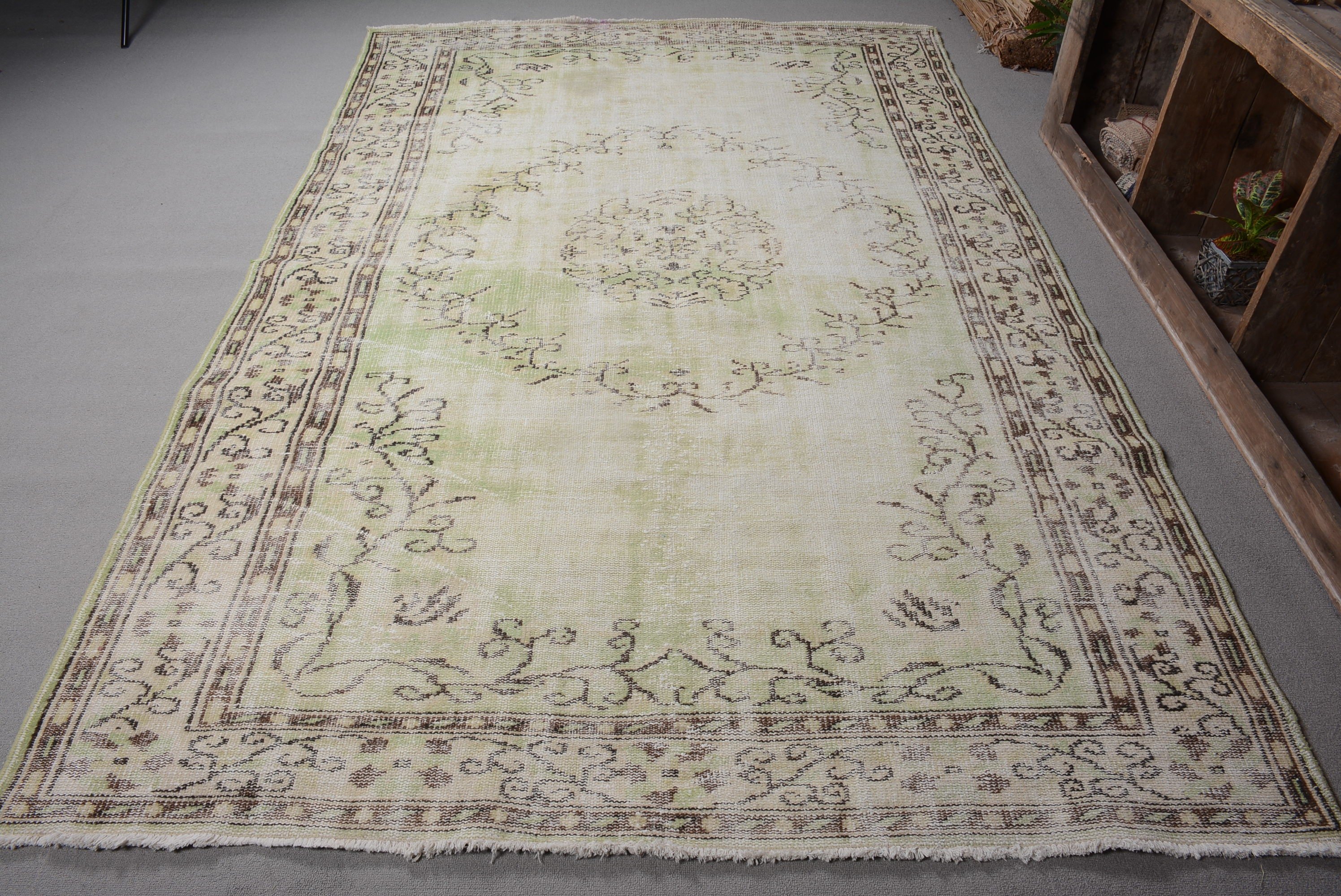 Turkish Rugs, Dining Room Rugs, 5.8x9.3 ft Large Rug, Bedroom Rug, Green Kitchen Rug, Kitchen Rug, Wool Rug, Rugs for Salon, Vintage Rugs